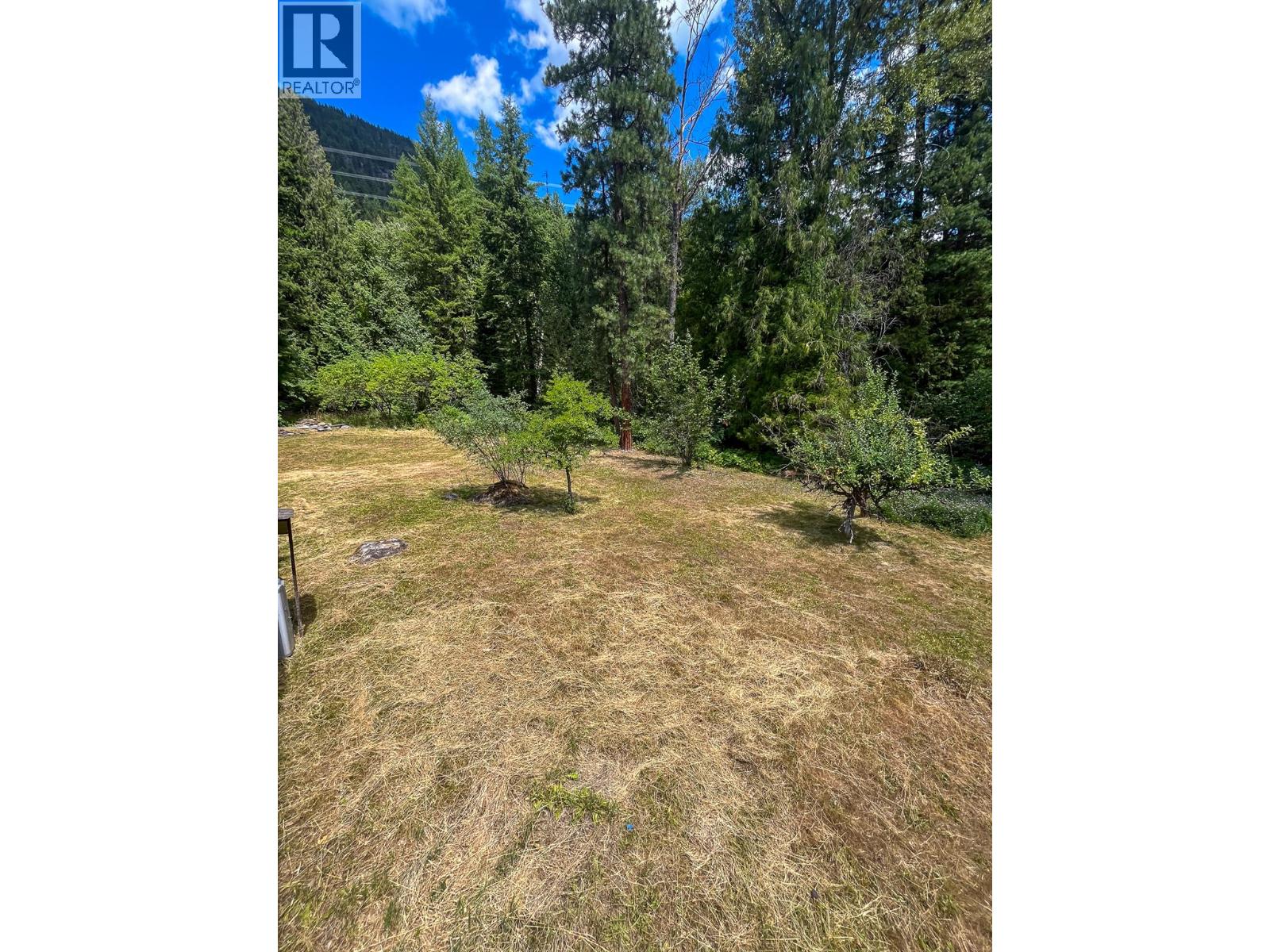 Photo 37 of 3026 Upper Slocan Park Road, Slocan Park BC