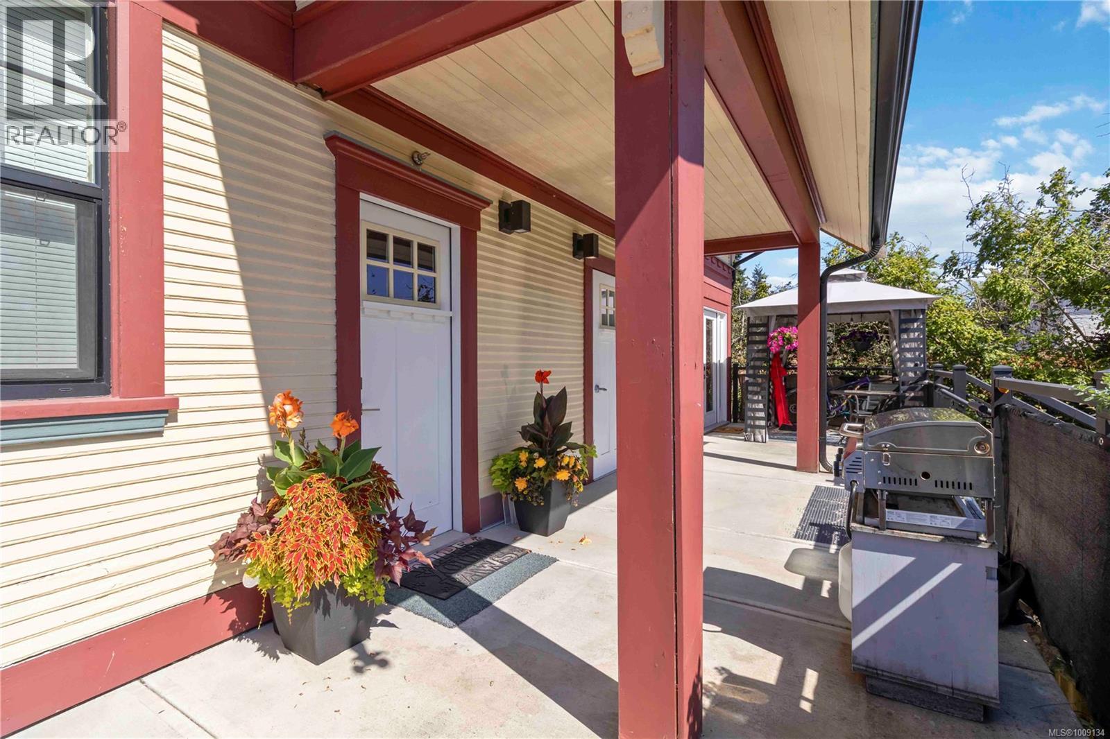  1181 Stelly's Cross Road, Central Saanich