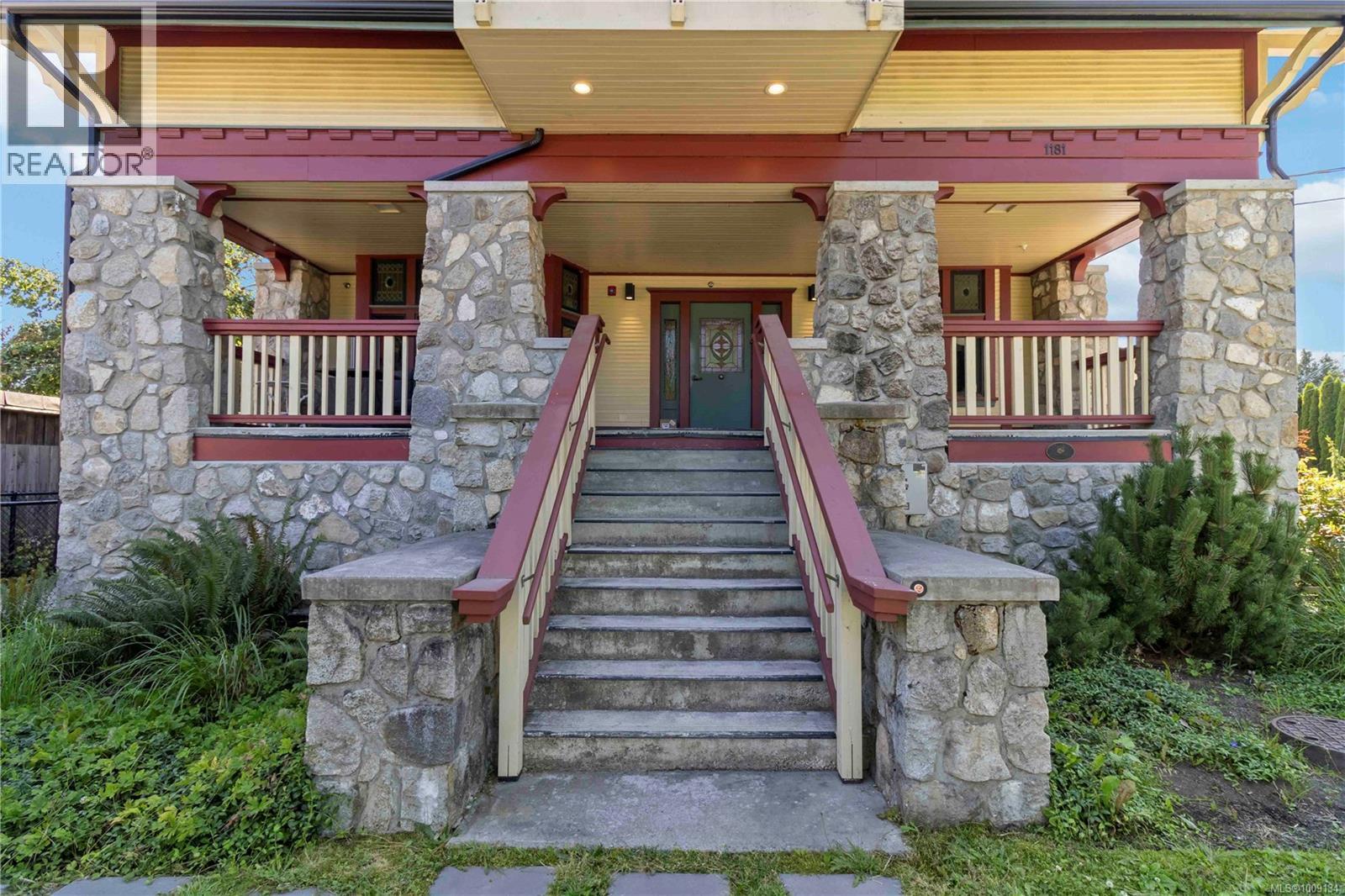  1181 Stelly's Cross Road, Central Saanich