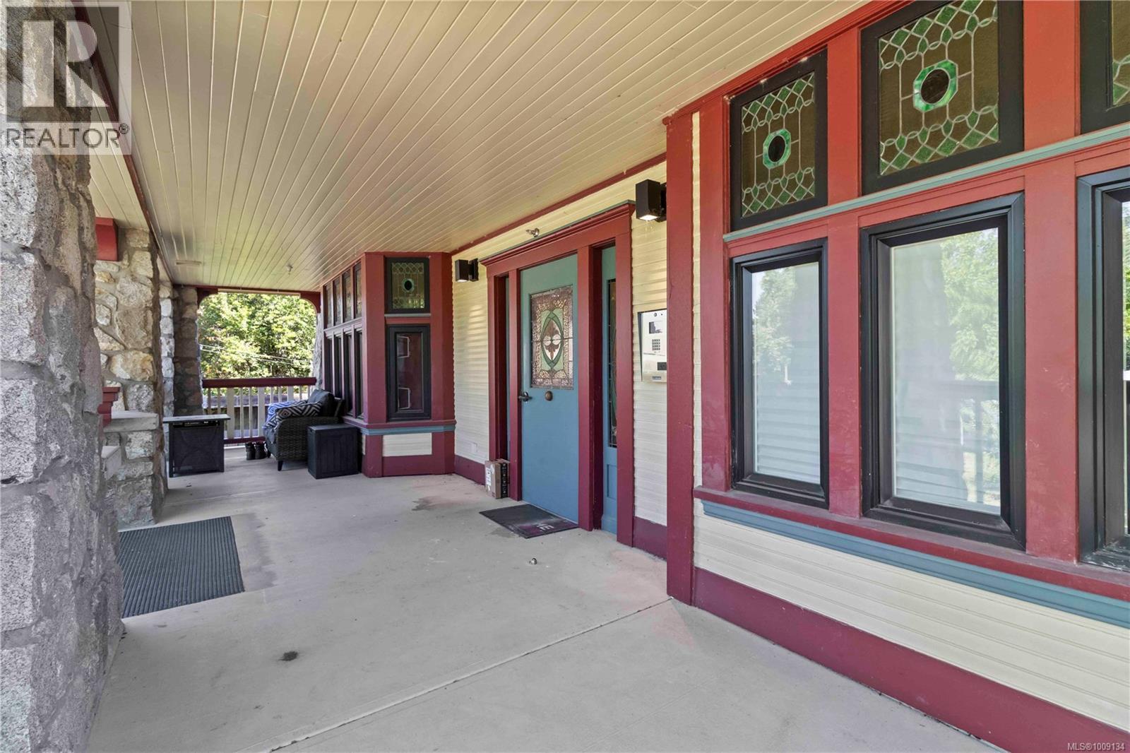  1181 Stelly's Cross Road, Central Saanich