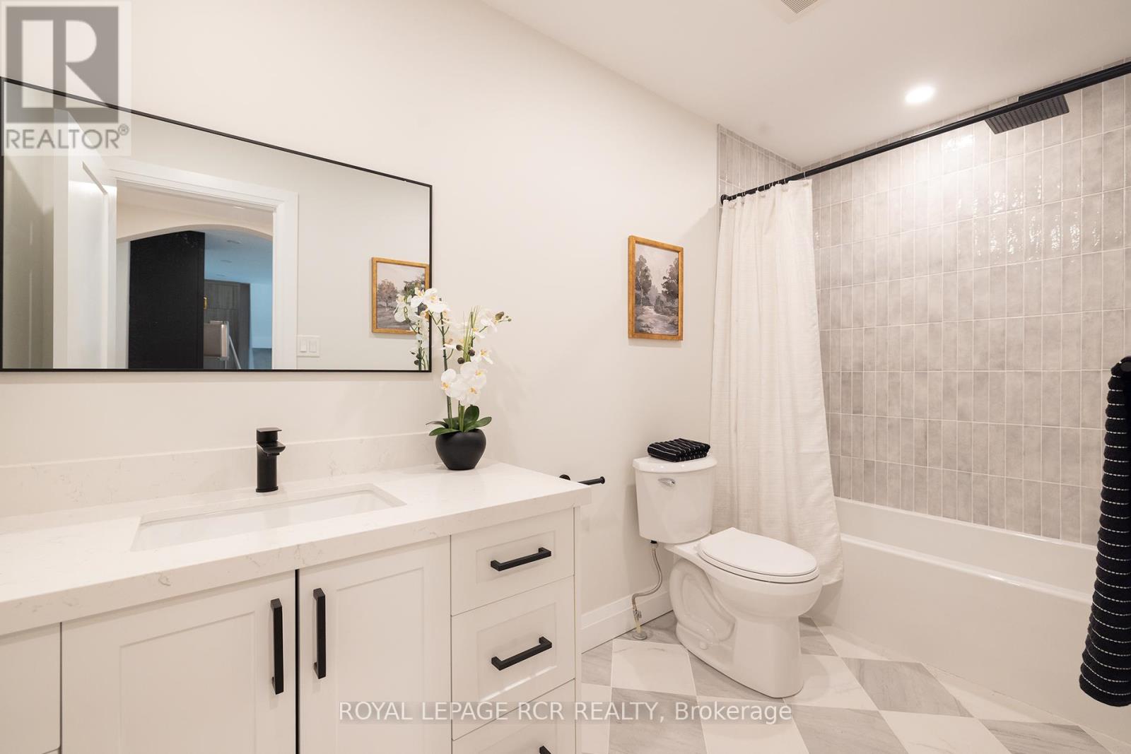 Photo 26 of 349 Smith Street, Wellington North ON