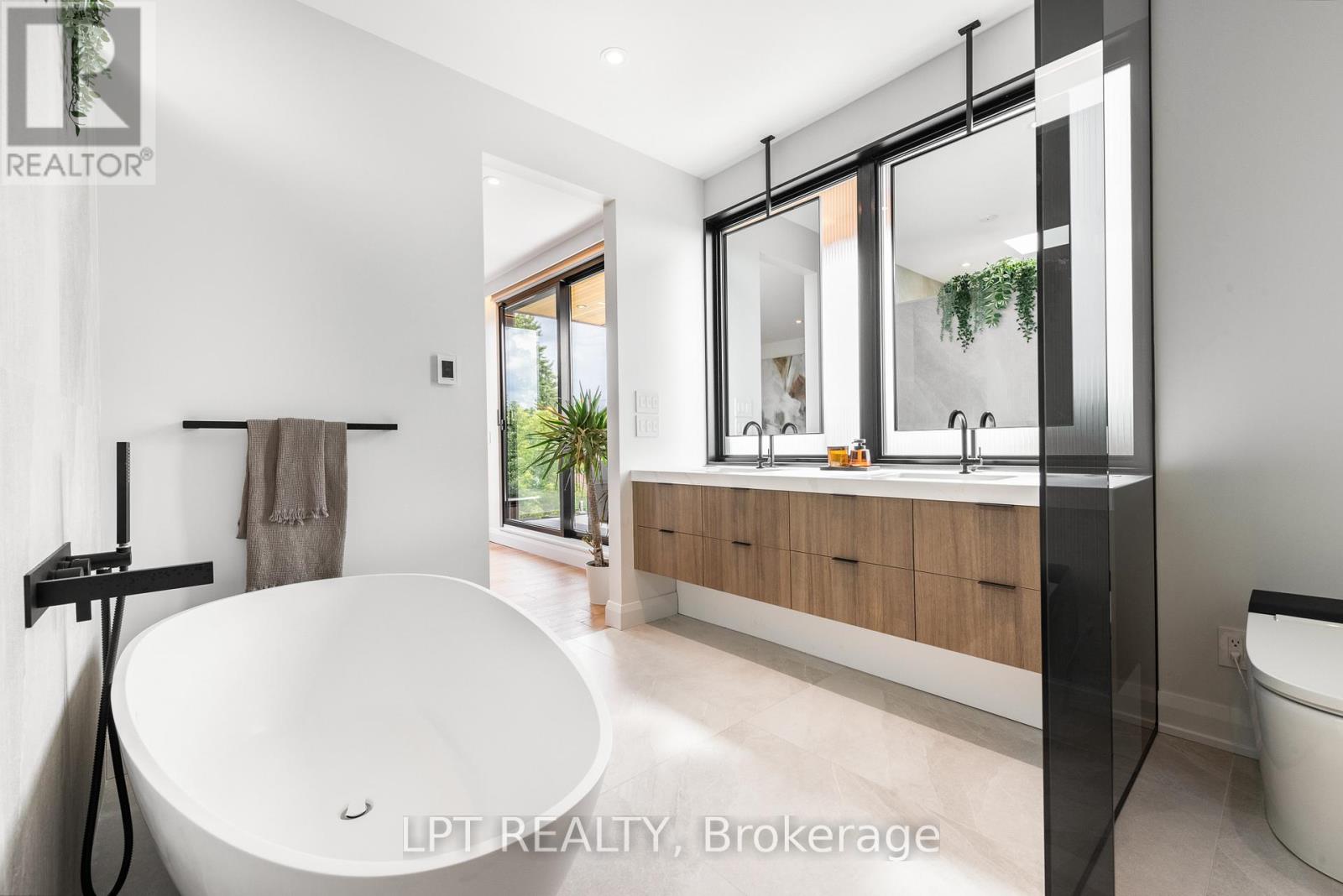 Photo 42 of 322 Perrier Avenue, Ottawa ON