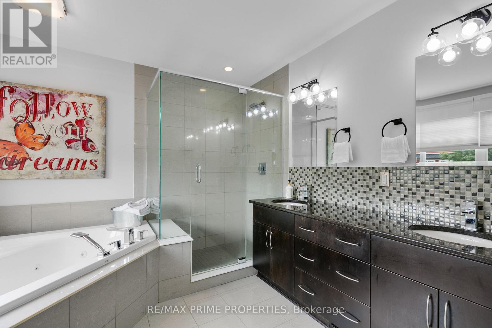 Photo 27 of 526 Golden Sedge Way, Ottawa ON
