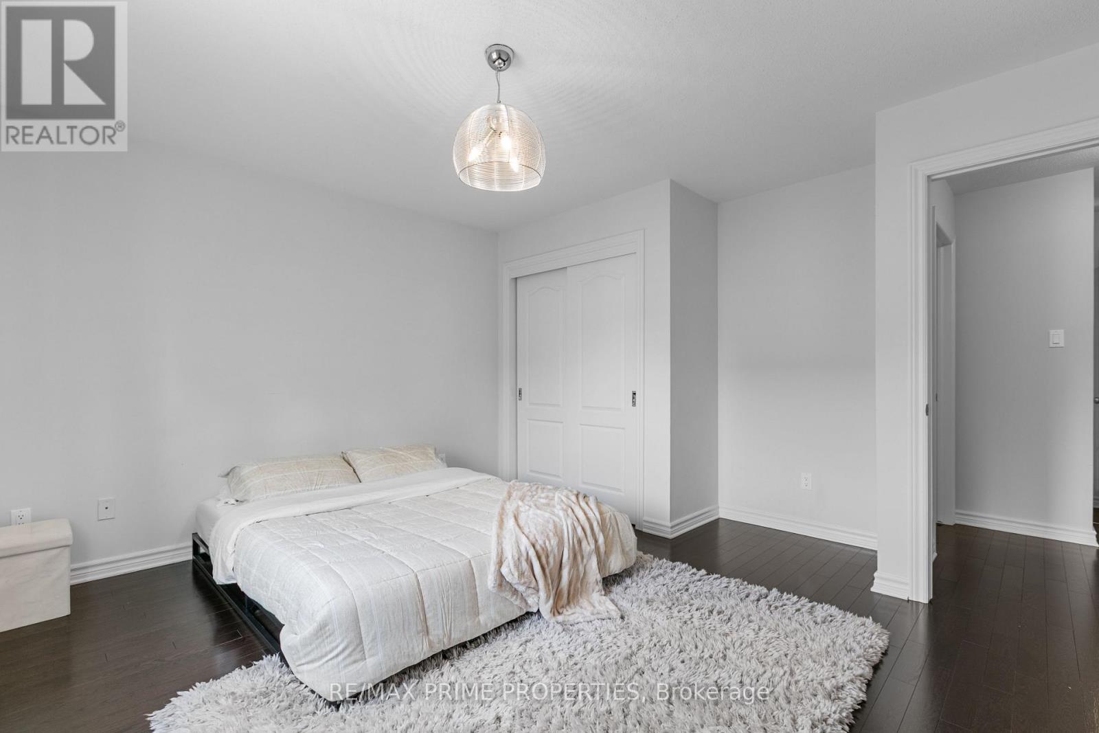 Photo 32 of 526 Golden Sedge Way, Ottawa ON