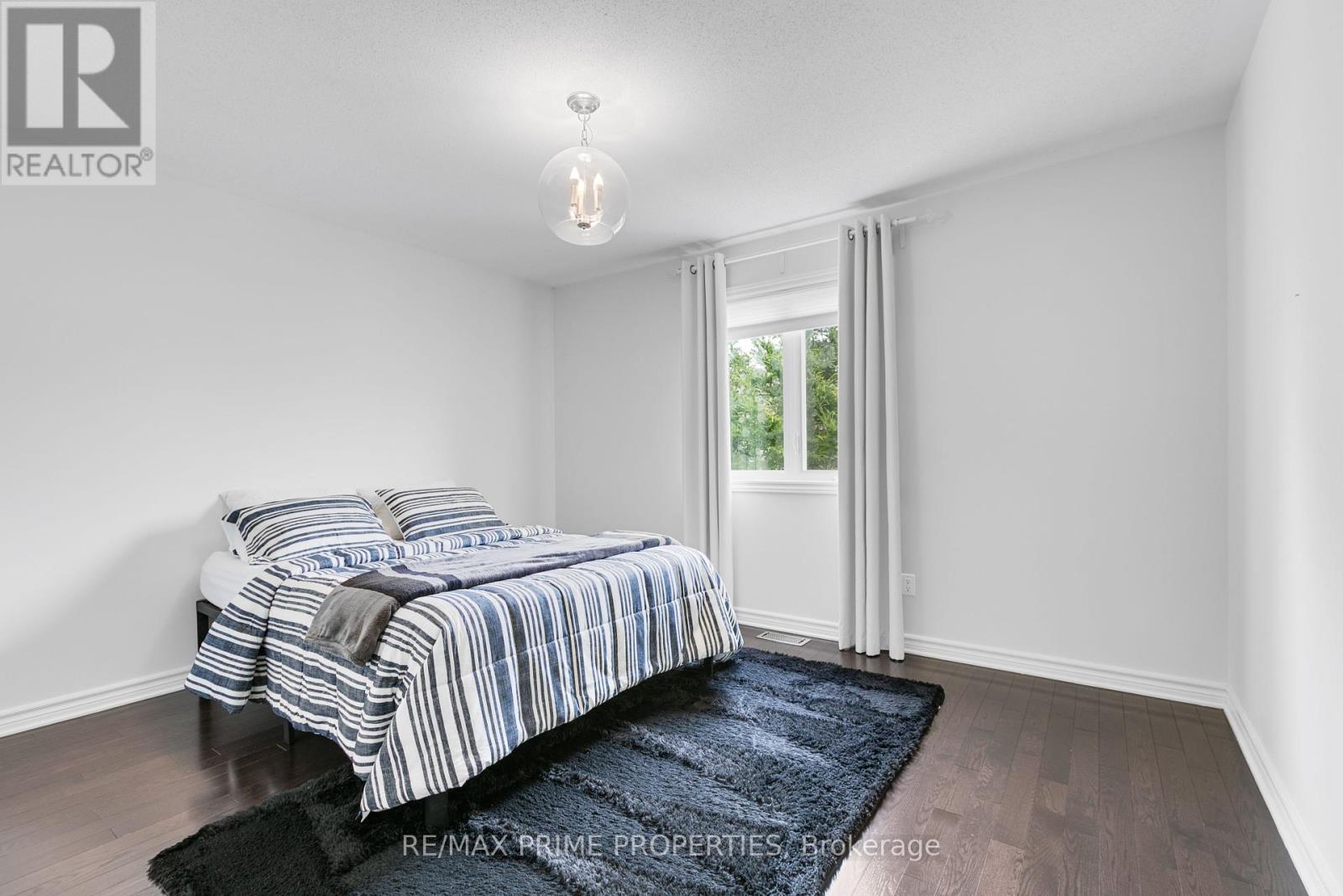 Photo 33 of 526 Golden Sedge Way, Ottawa ON