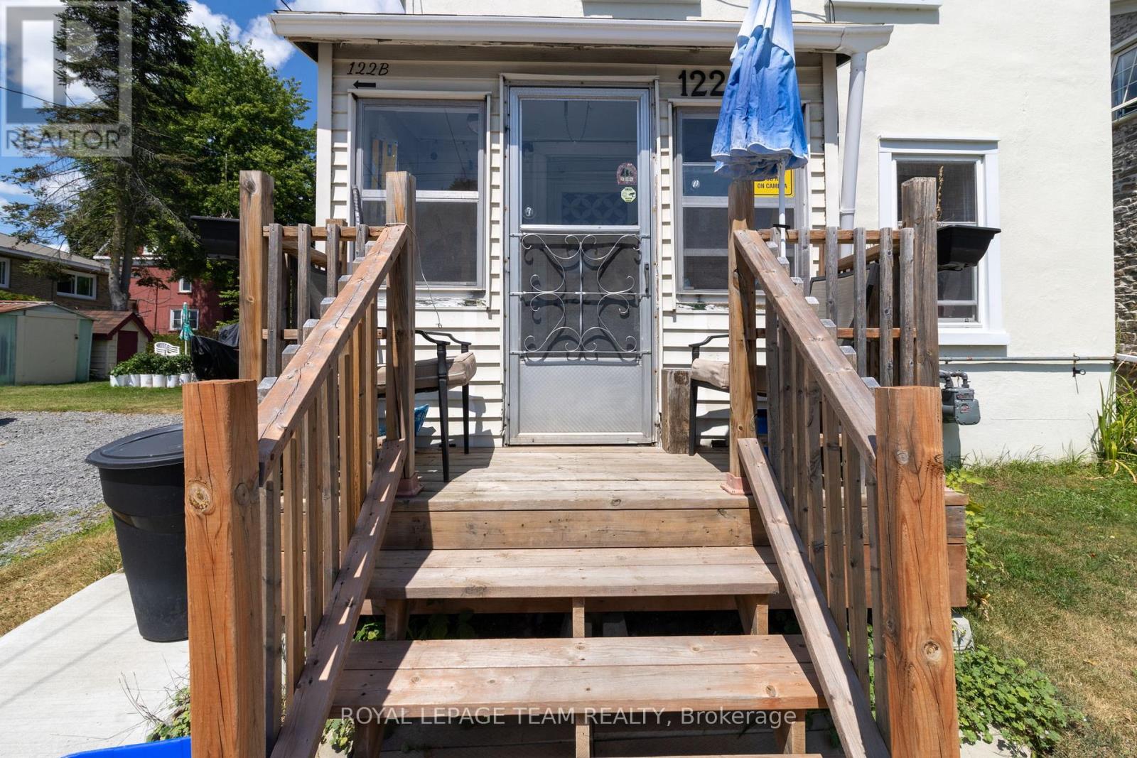 Photo 4 of 122 Dibble Street E, Prescott ON