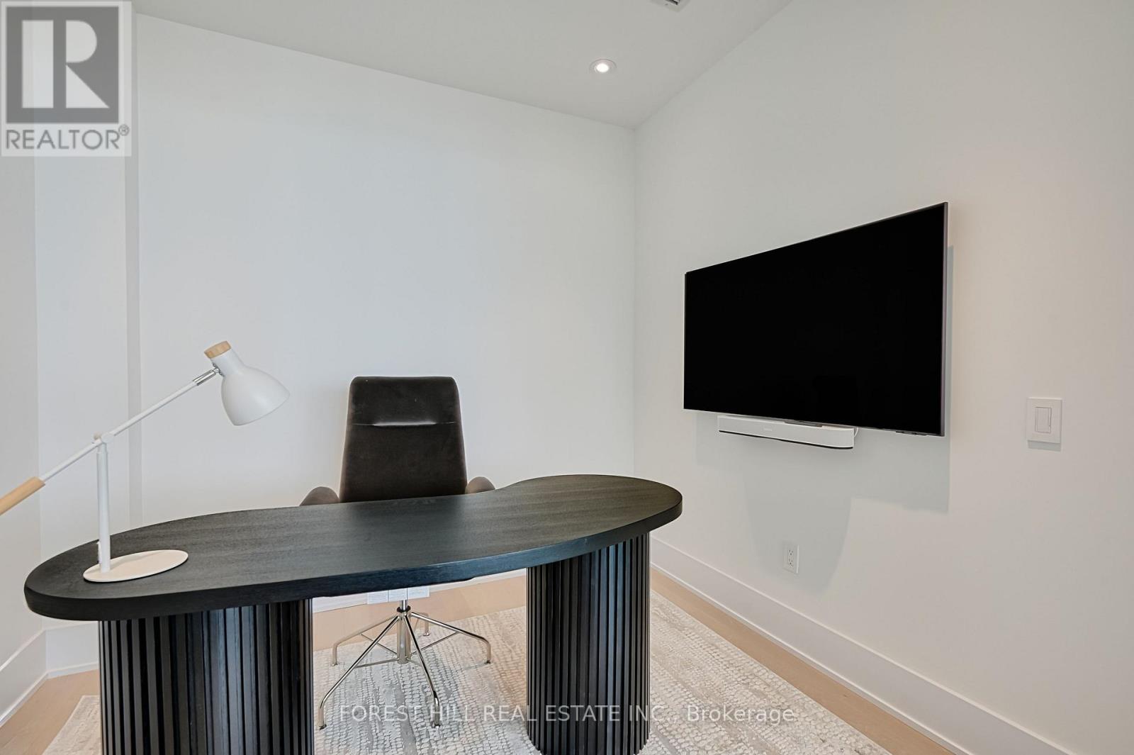 Photo 21 of Gph 18 118 Merchants Wharf, Toronto ON