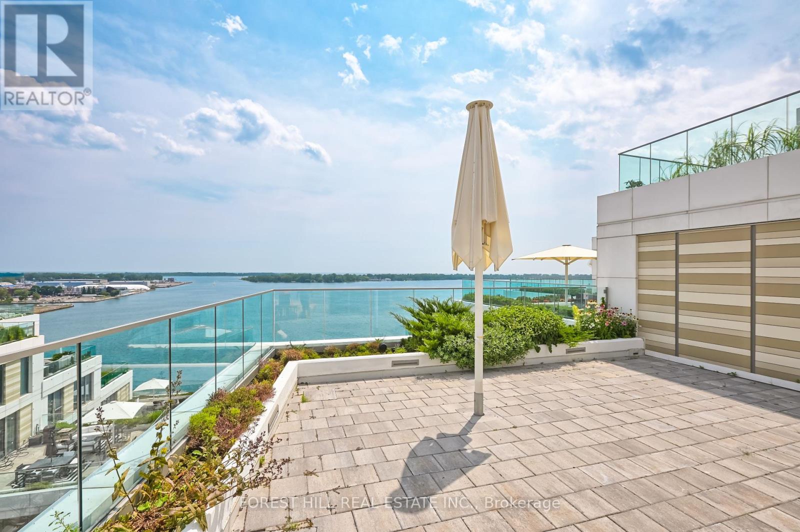 Photo 32 of Gph 18 118 Merchants Wharf, Toronto ON