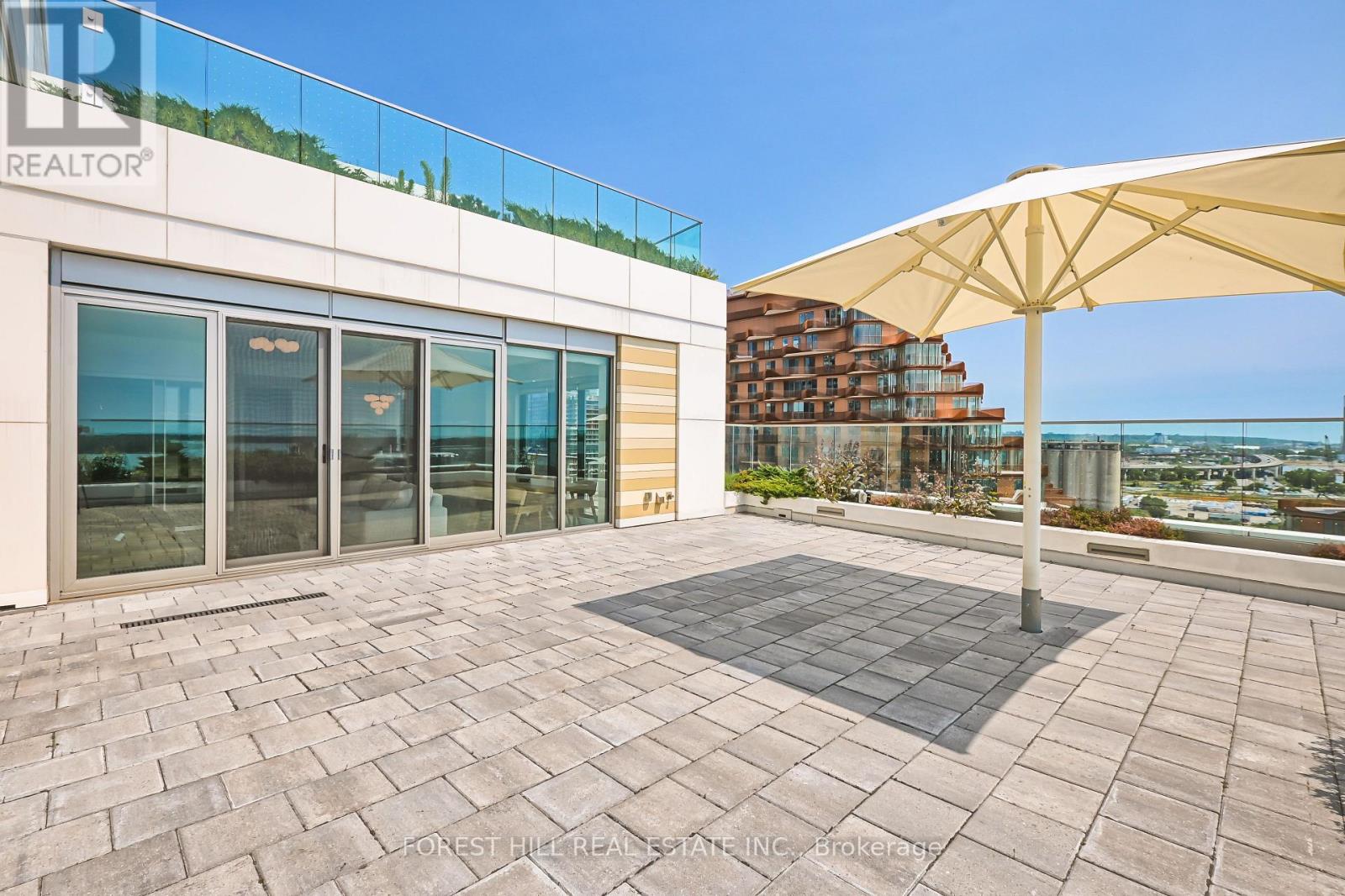Photo 20 of Gph 18 118 Merchants Wharf, Toronto ON