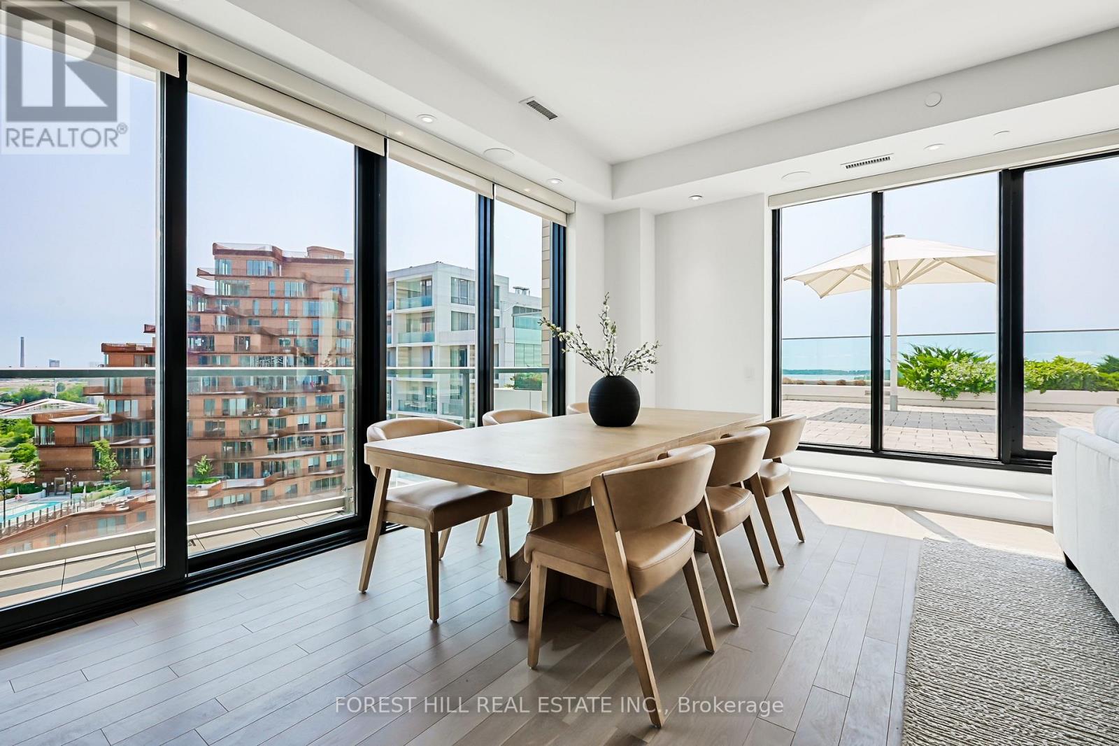 Photo 17 of Gph 18 118 Merchants Wharf, Toronto ON