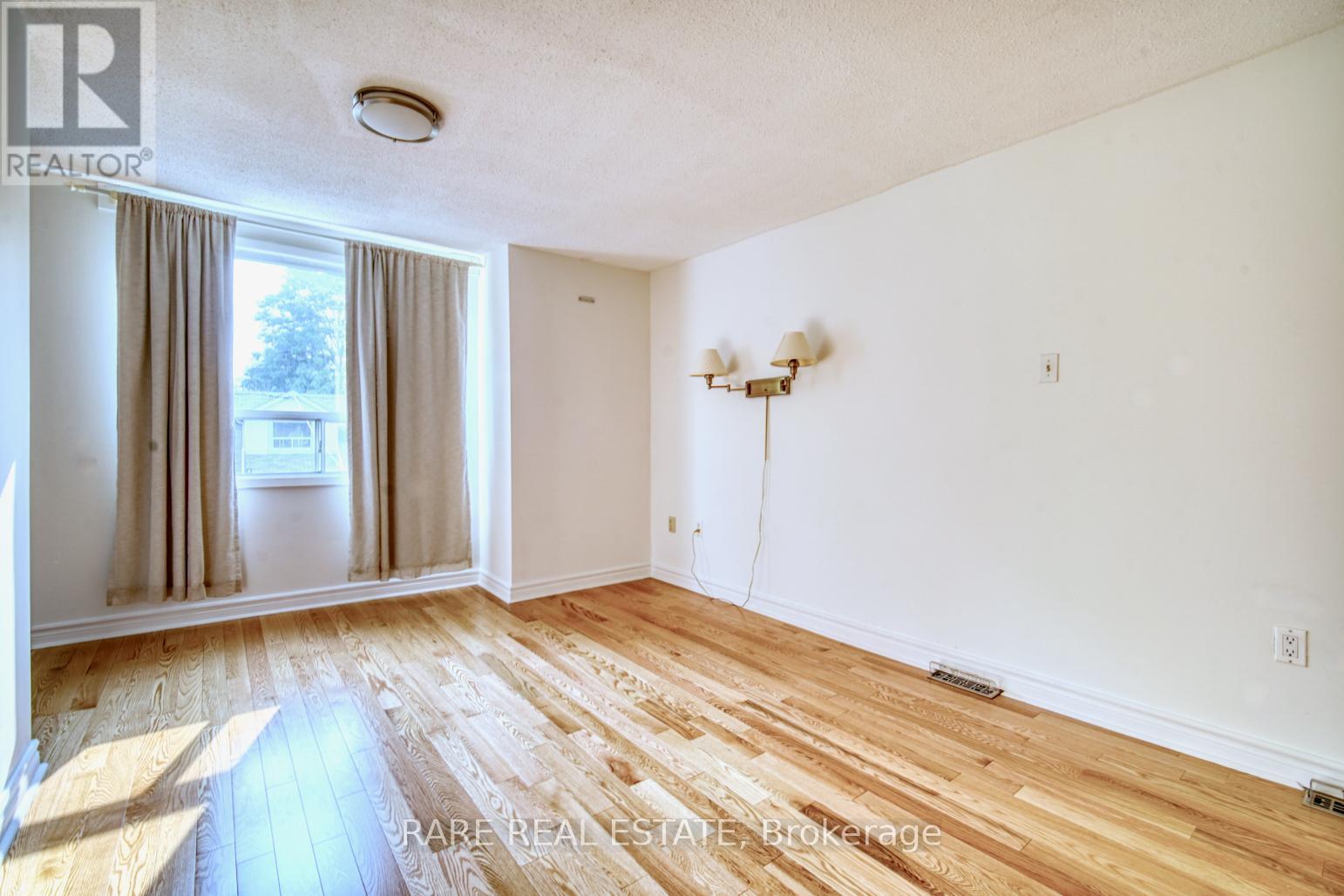 Photo 4 of 79 Wiley Avenue, Toronto ON
