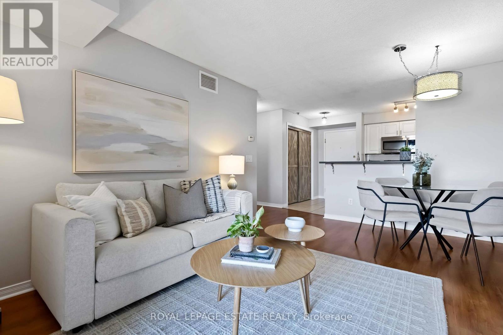 Photo 6 of 325 684 Warden Avenue, Toronto ON