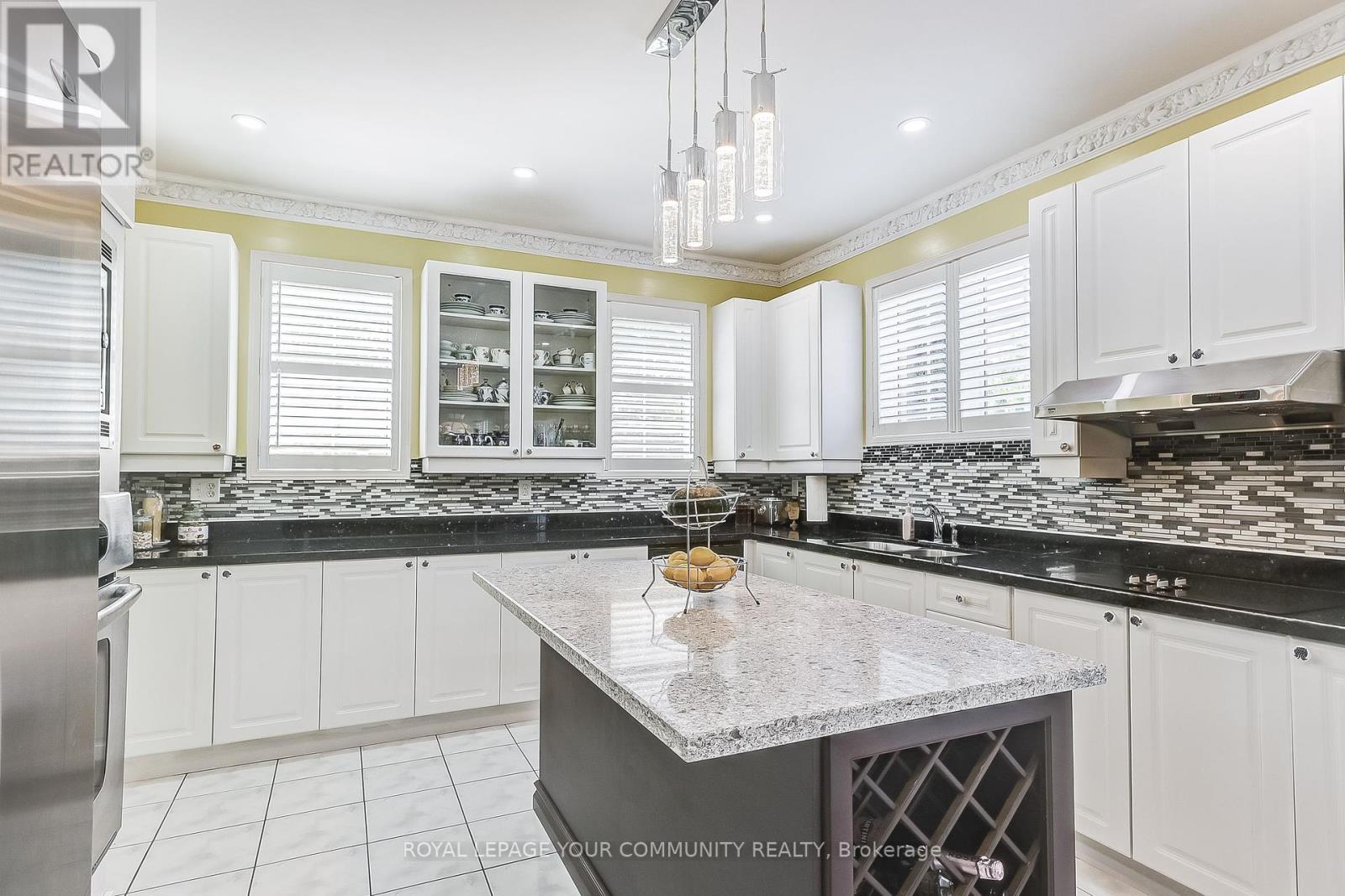 Photo 12 of 14 Poulton Avenue, Ajax ON