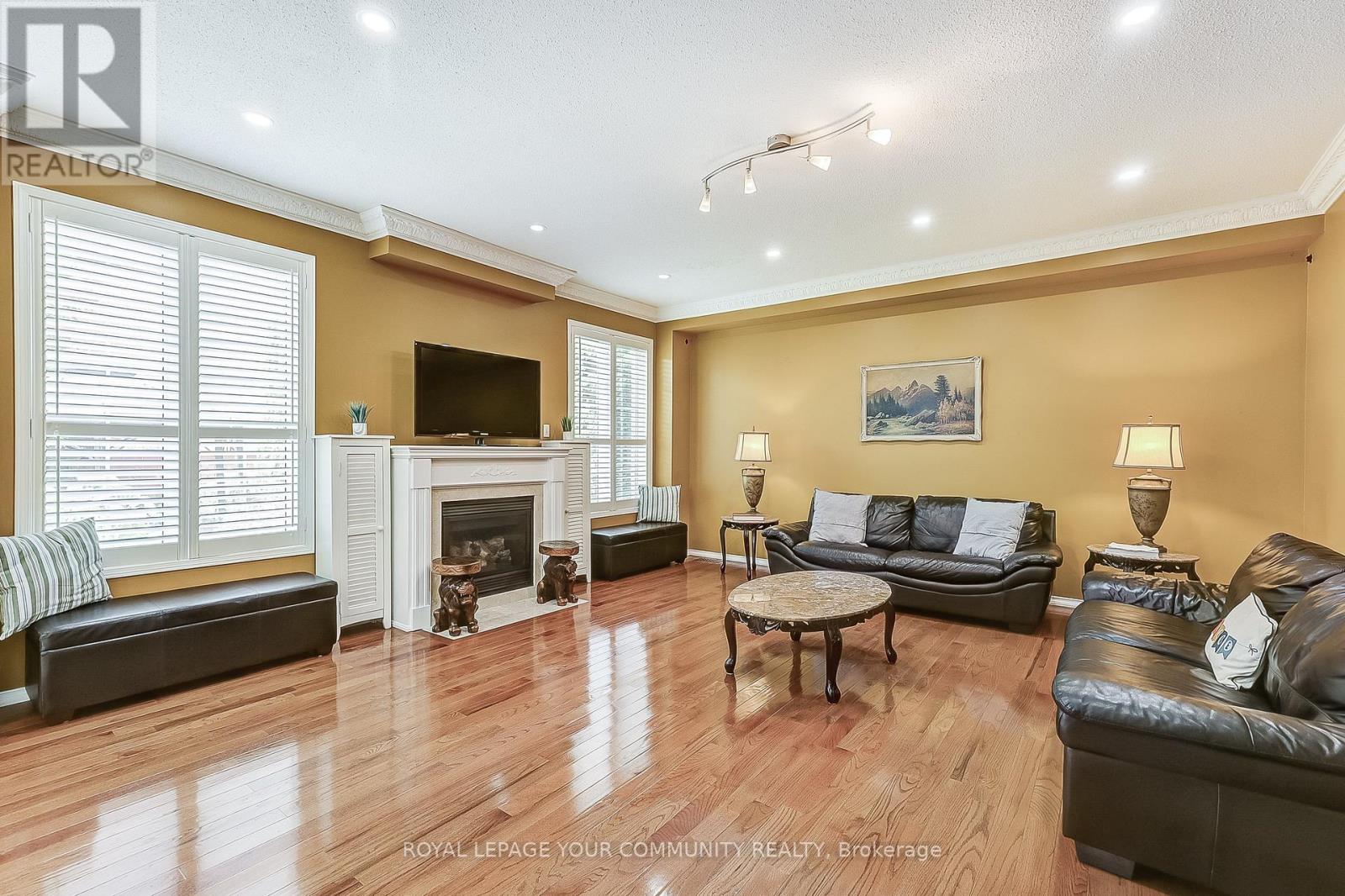 Photo 17 of 14 Poulton Avenue, Ajax ON