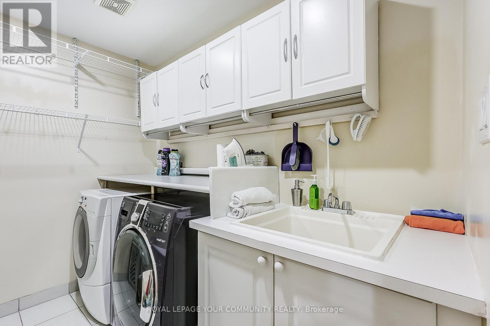 Photo 19 of 14 Poulton Avenue, Ajax ON