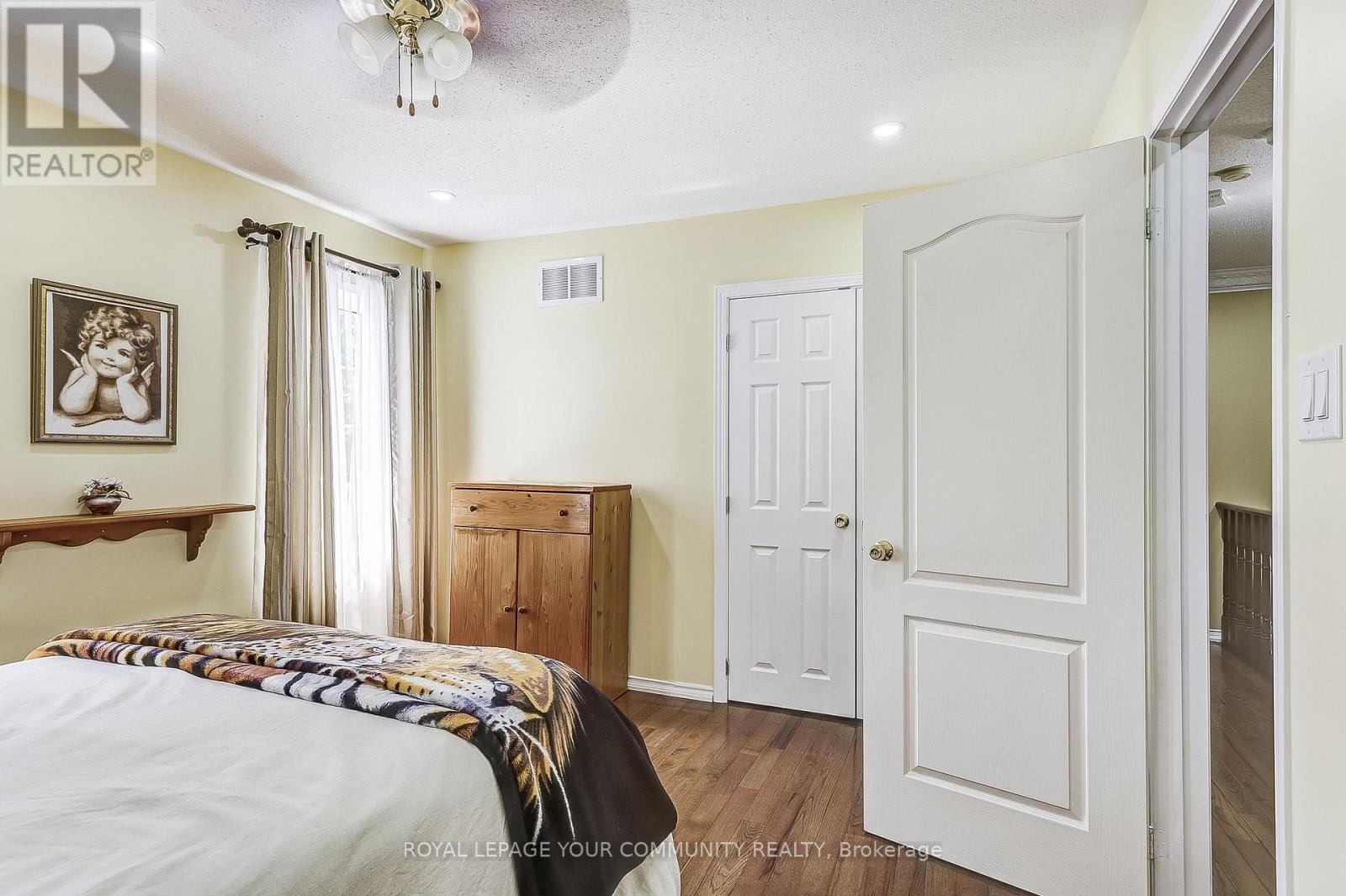 Photo 25 of 14 Poulton Avenue, Ajax ON