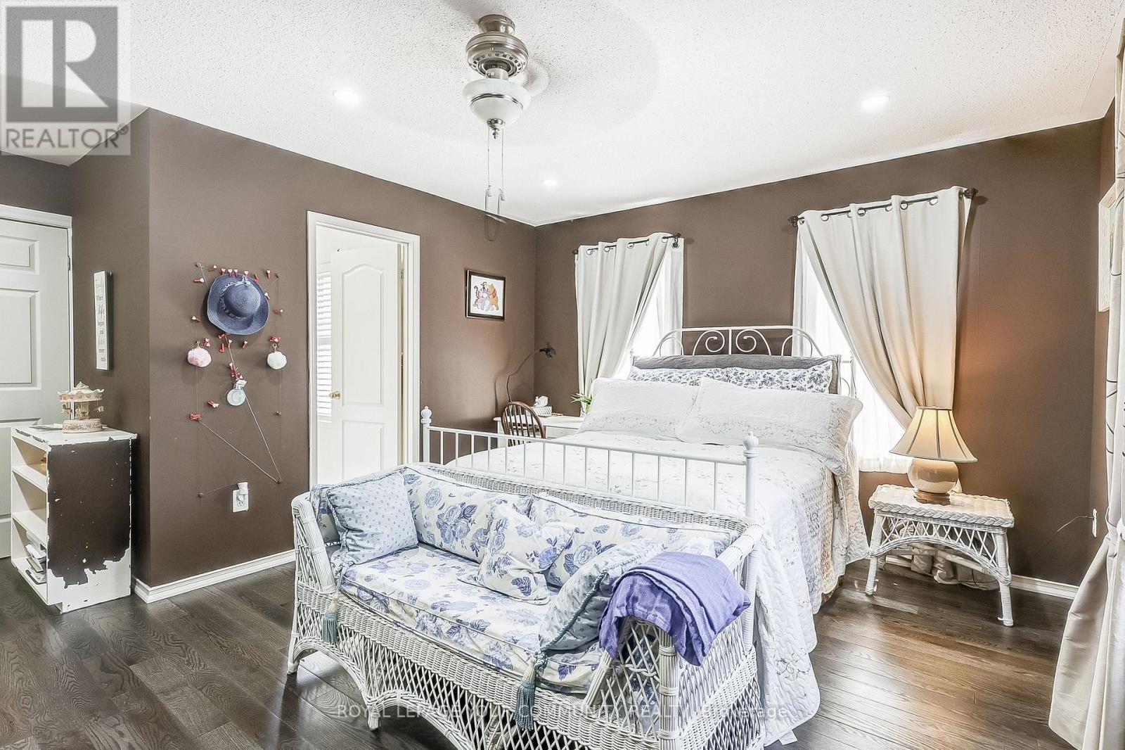 Photo 28 of 14 Poulton Avenue, Ajax ON