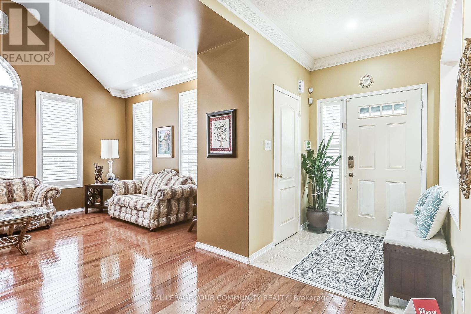 Photo 5 of 14 Poulton Avenue, Ajax ON