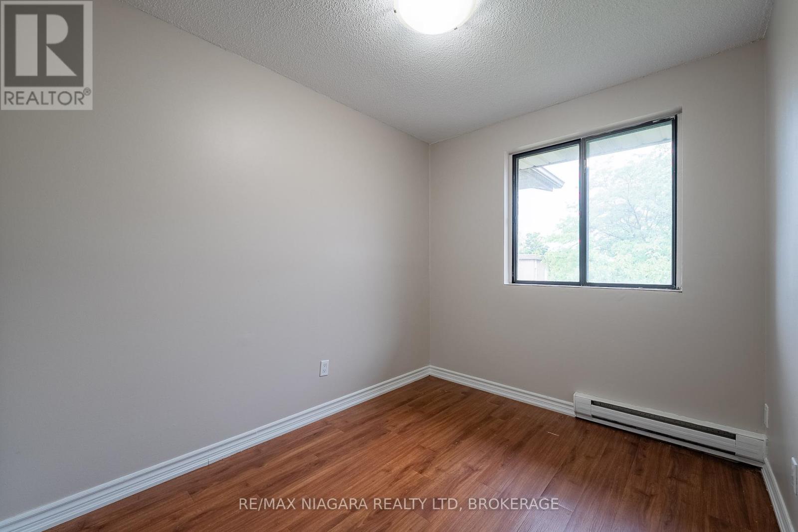 Photo 9 of 316 37 Rykert Street, St Catharines ON