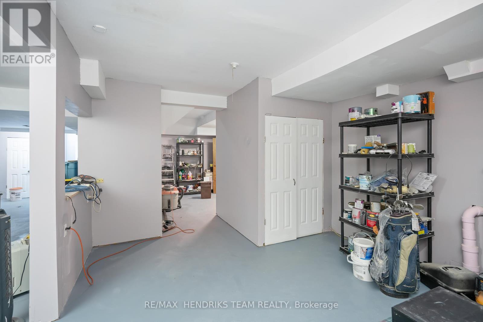 Photo 40 of 8 Sunhaven Court, Hamilton ON