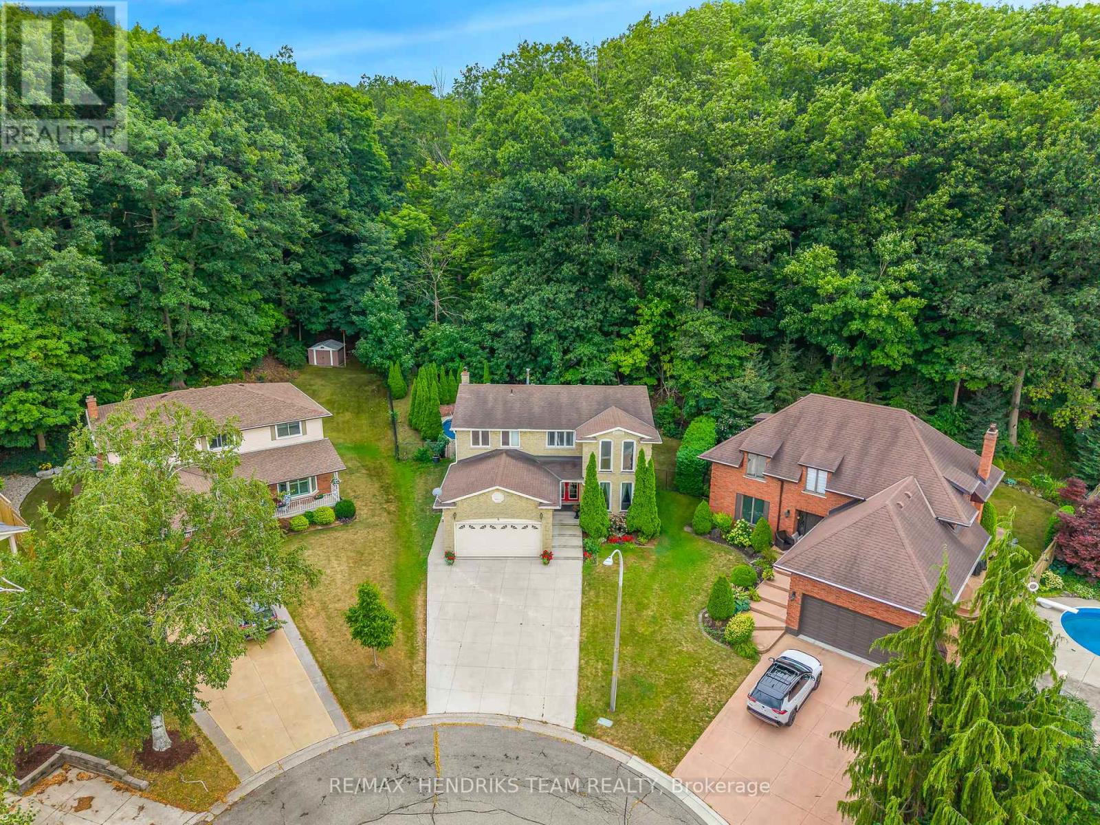 Photo 41 of 8 Sunhaven Court, Hamilton ON