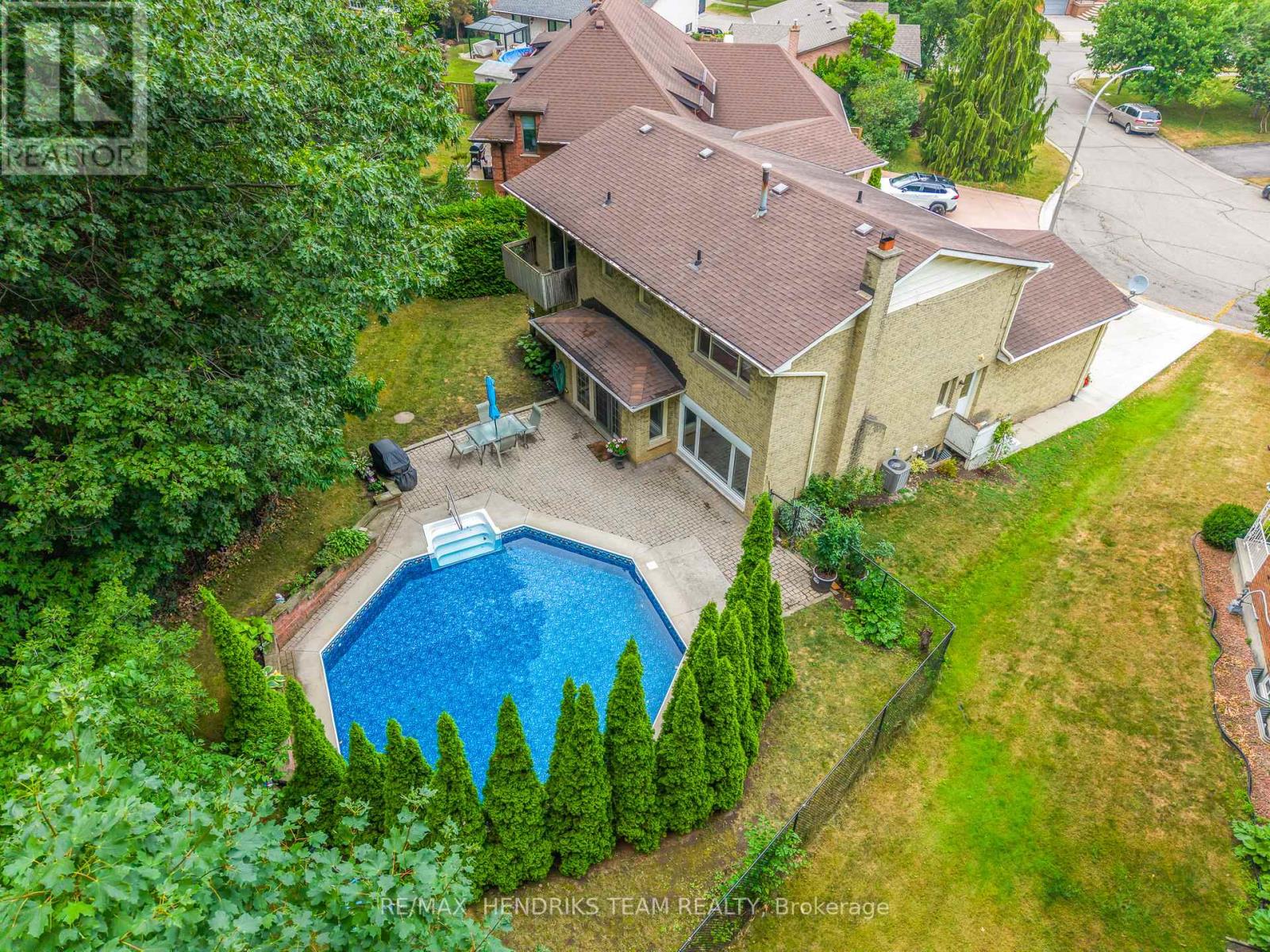 Photo 43 of 8 Sunhaven Court, Hamilton ON