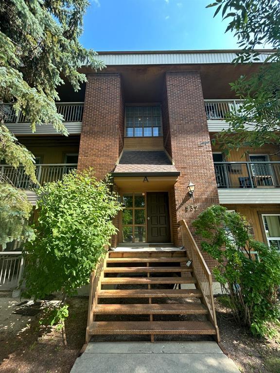 Photo 5 of 5 A 932 Summerside Avenue, Winnipeg MB