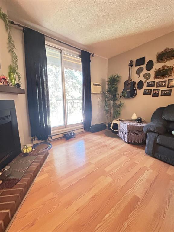 Photo 9 of 5 A 932 Summerside Avenue, Winnipeg MB