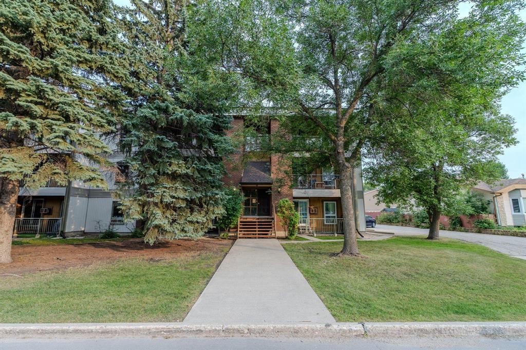 Photo 1 of 5 A 932 Summerside Avenue, Winnipeg MB