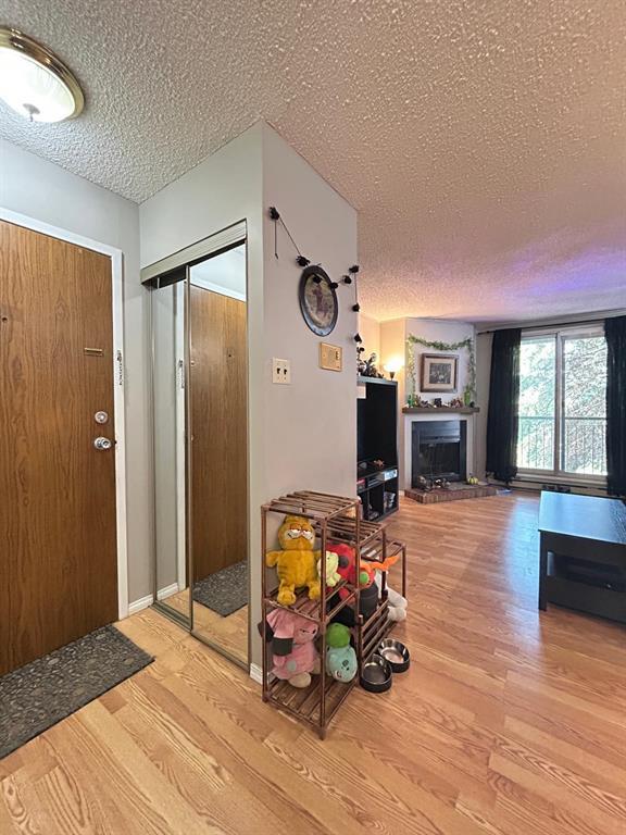 Photo 8 of 5 A 932 Summerside Avenue, Winnipeg MB