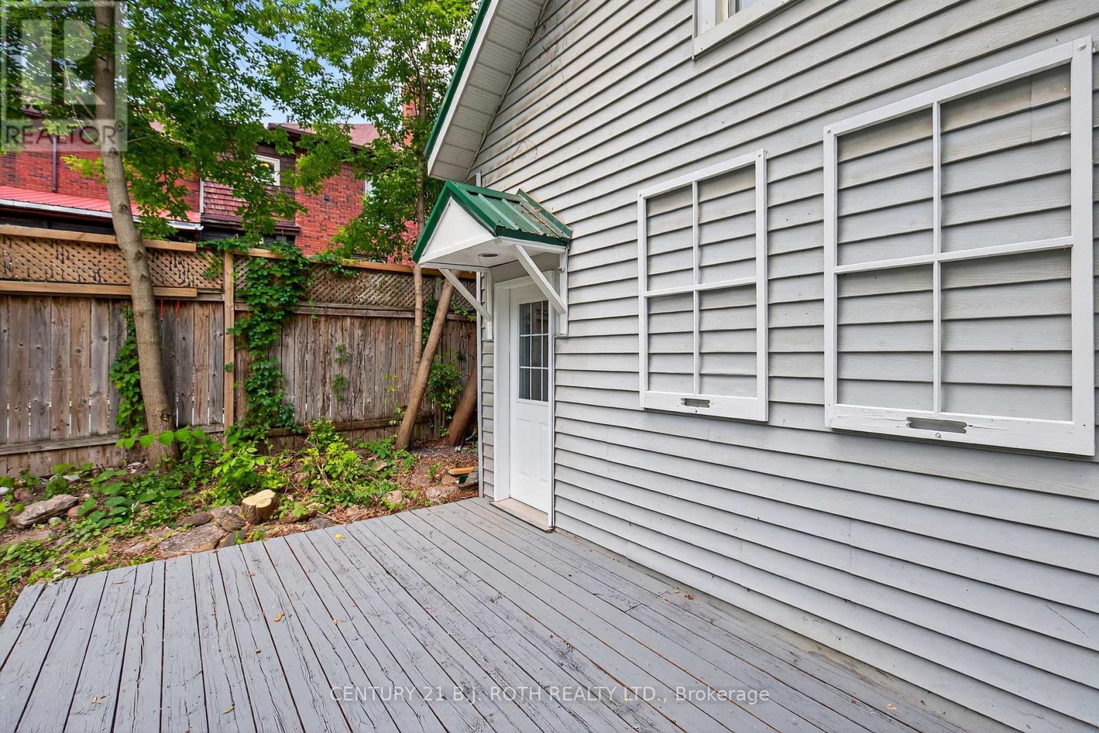 Photo 24 of 153 Laclie Street, Orillia ON