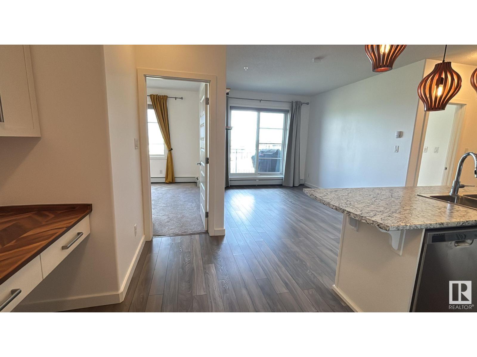 Photo 4 of 333 503 Albany Wy Nw, Edmonton AB