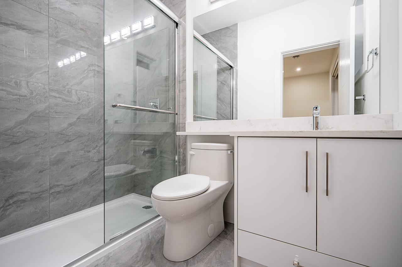 Photo 31 of 14096 113 A Avenue, Surrey BC