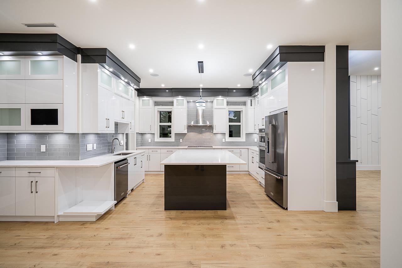 Photo 11 of 14096 113 A Avenue, Surrey BC
