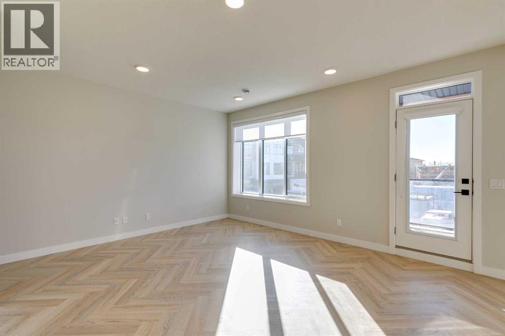 Photo 4 of 107 14800 1 Street Nw, Calgary AB