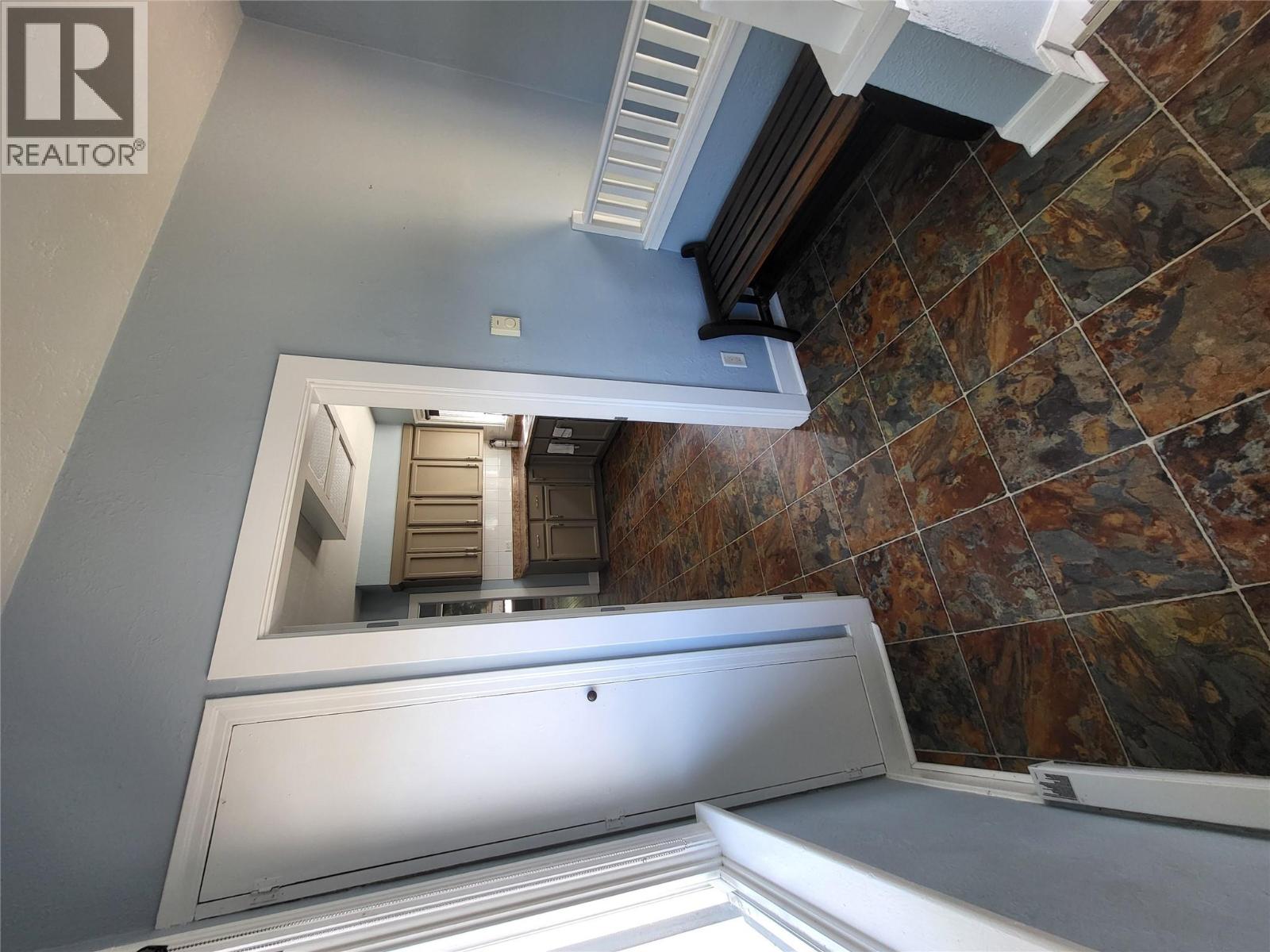 857 Main Street, Penticton