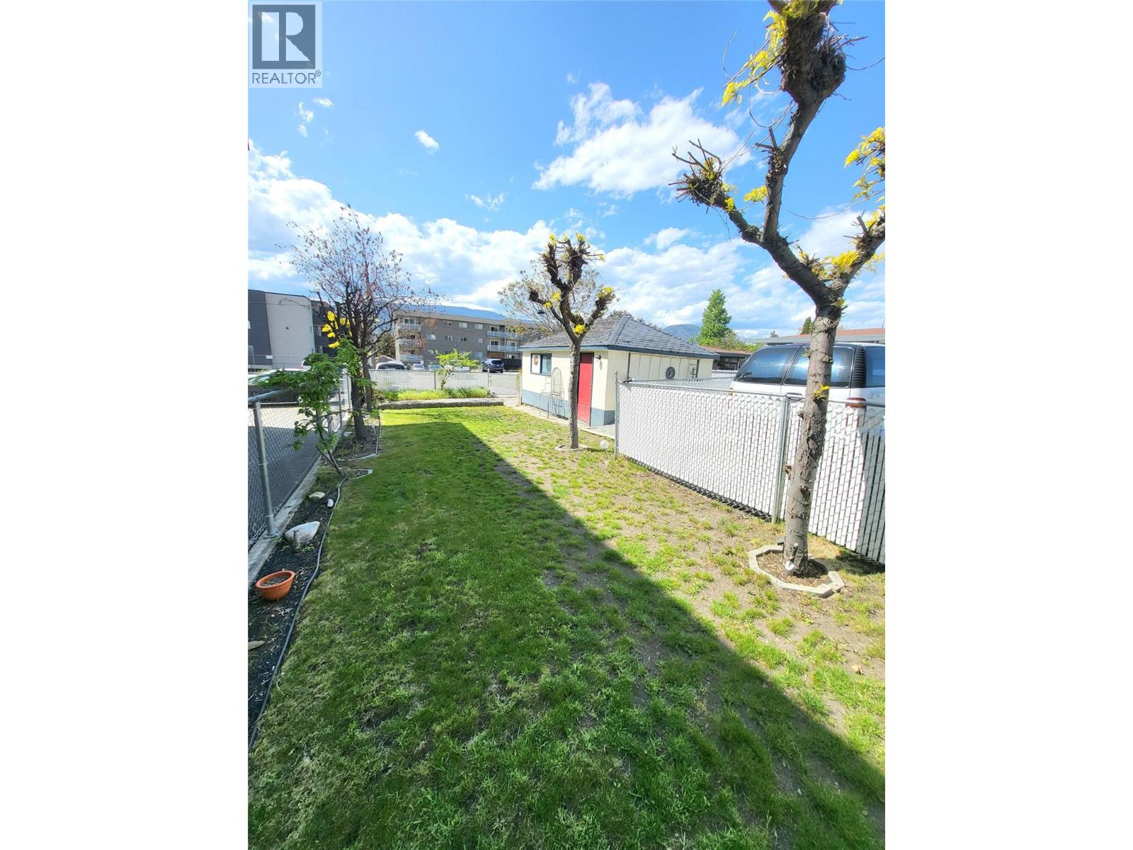 857 Main Street, Penticton