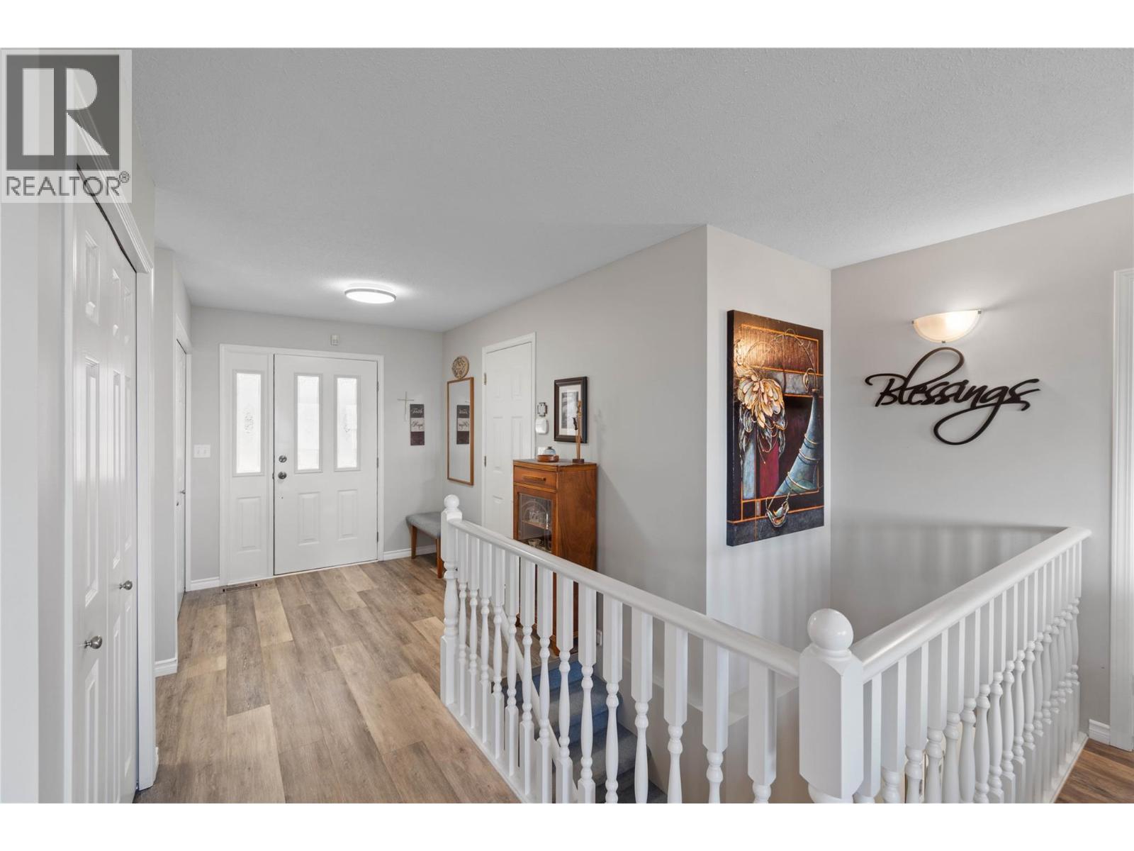 Photo 6 of 2022 Pacific Way Unit 13, Kamloops BC