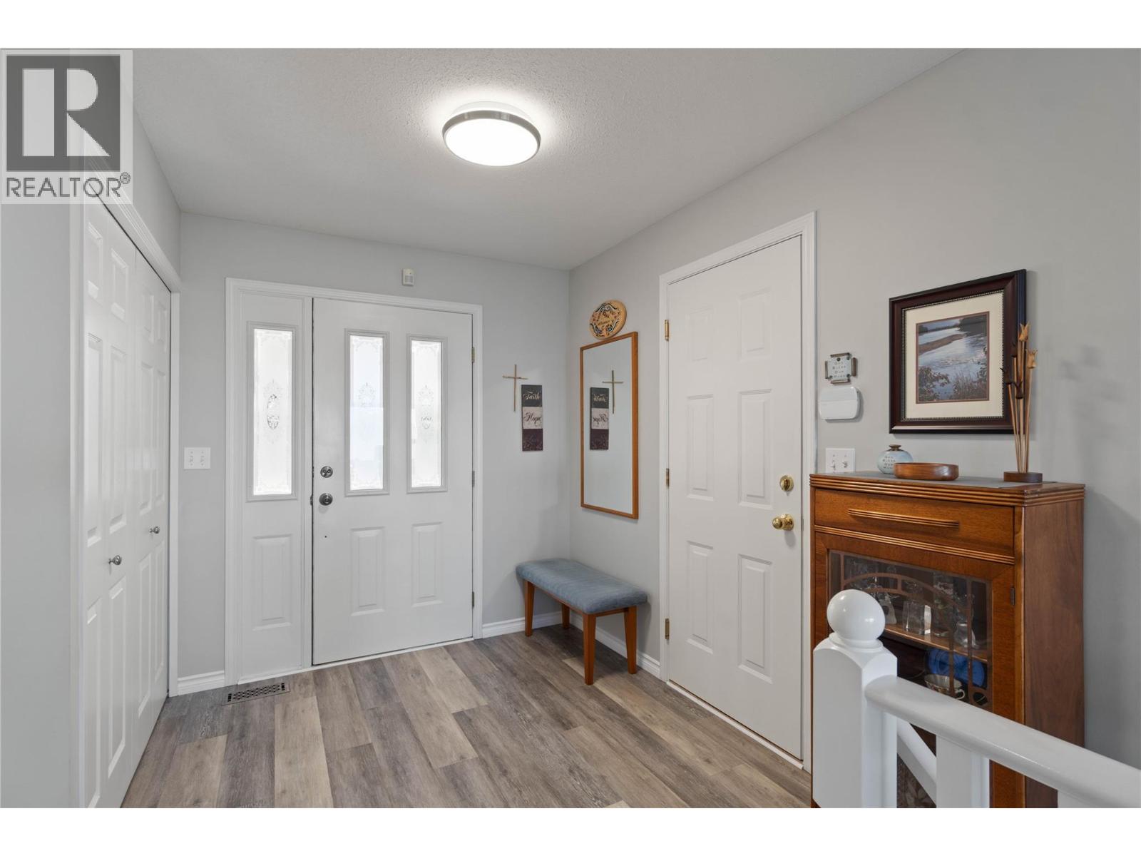 Photo 5 of 2022 Pacific Way Unit 13, Kamloops BC