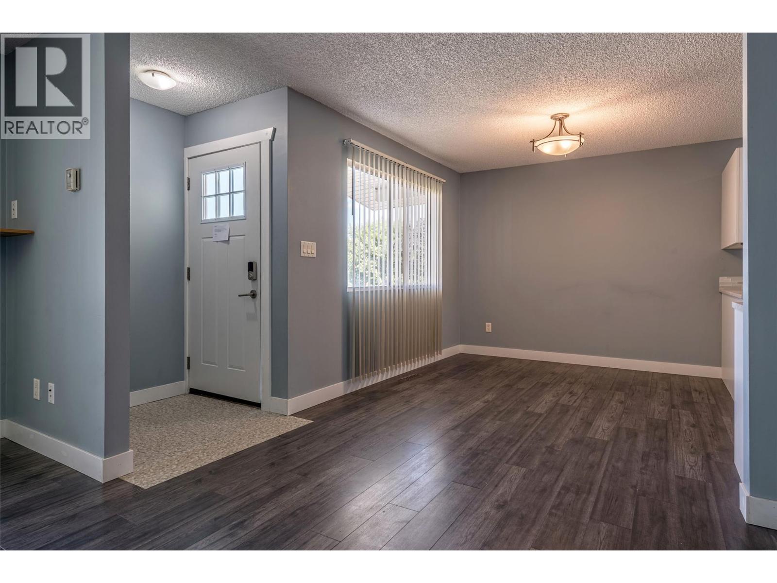Photo 36 of 3704 40 Avenue, Vernon BC