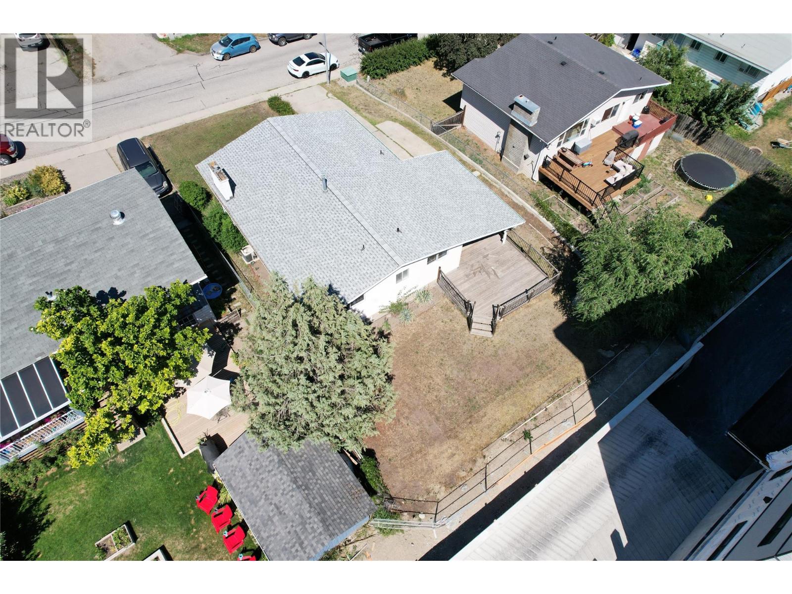 Photo 21 of 3704 40 Avenue, Vernon BC