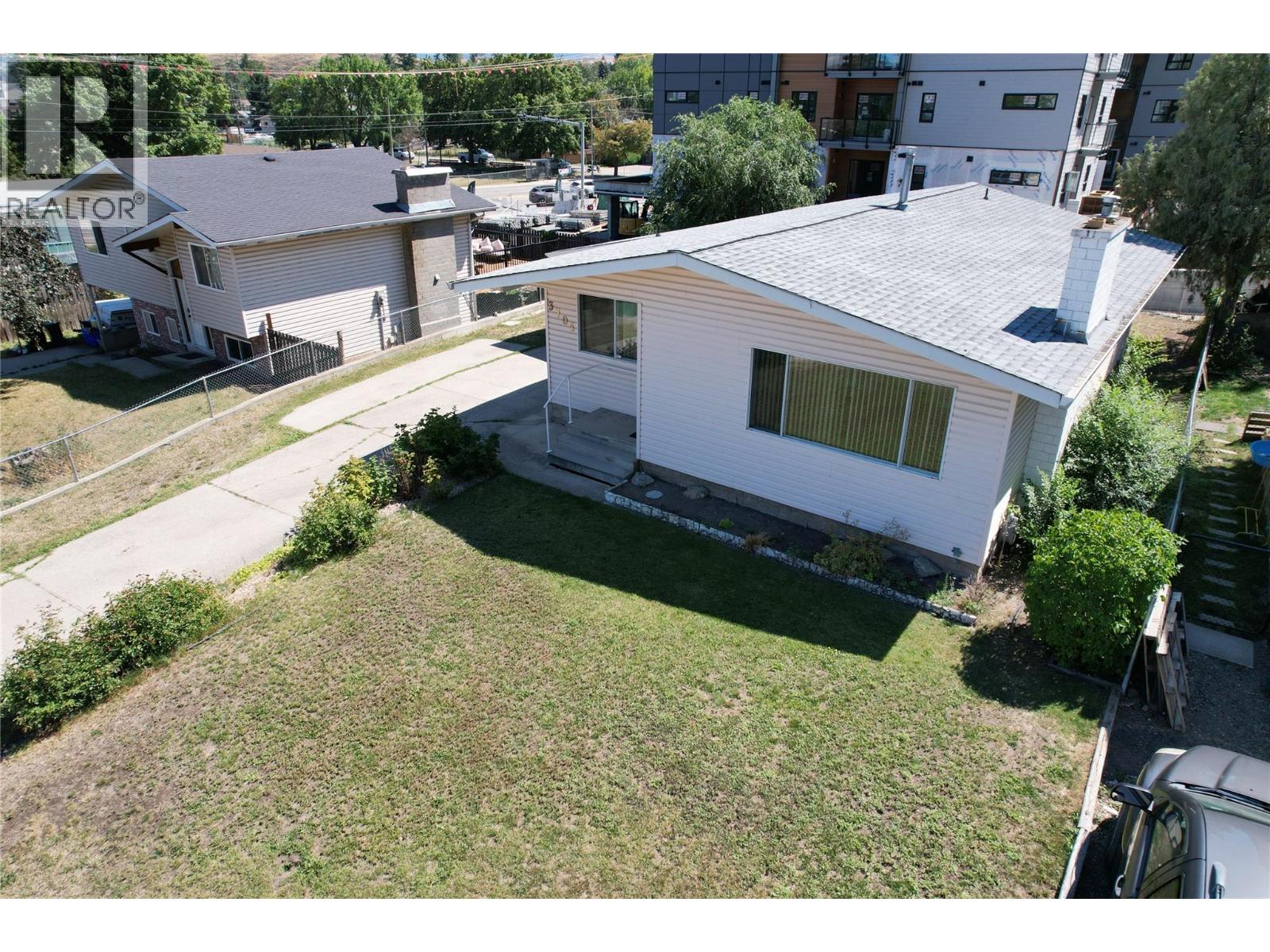 Photo 32 of 3704 40 Avenue, Vernon BC