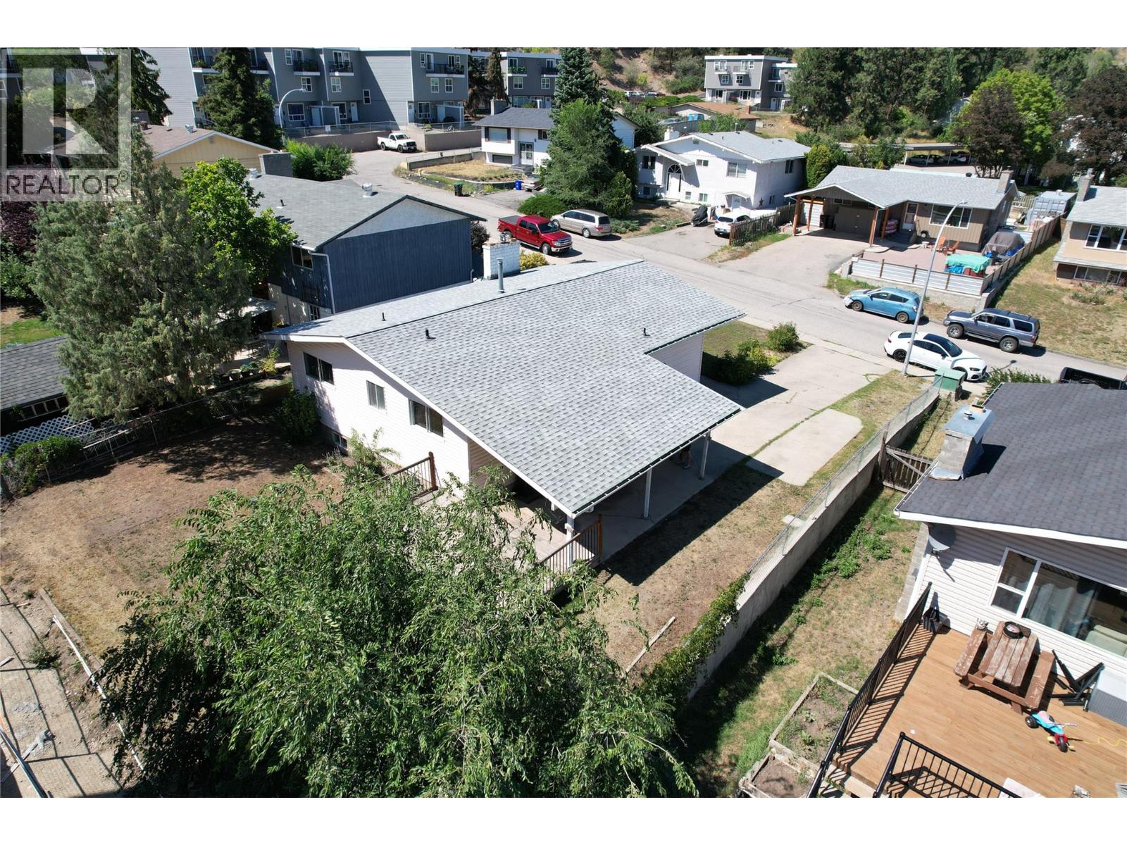 Photo 27 of 3704 40 Avenue, Vernon BC