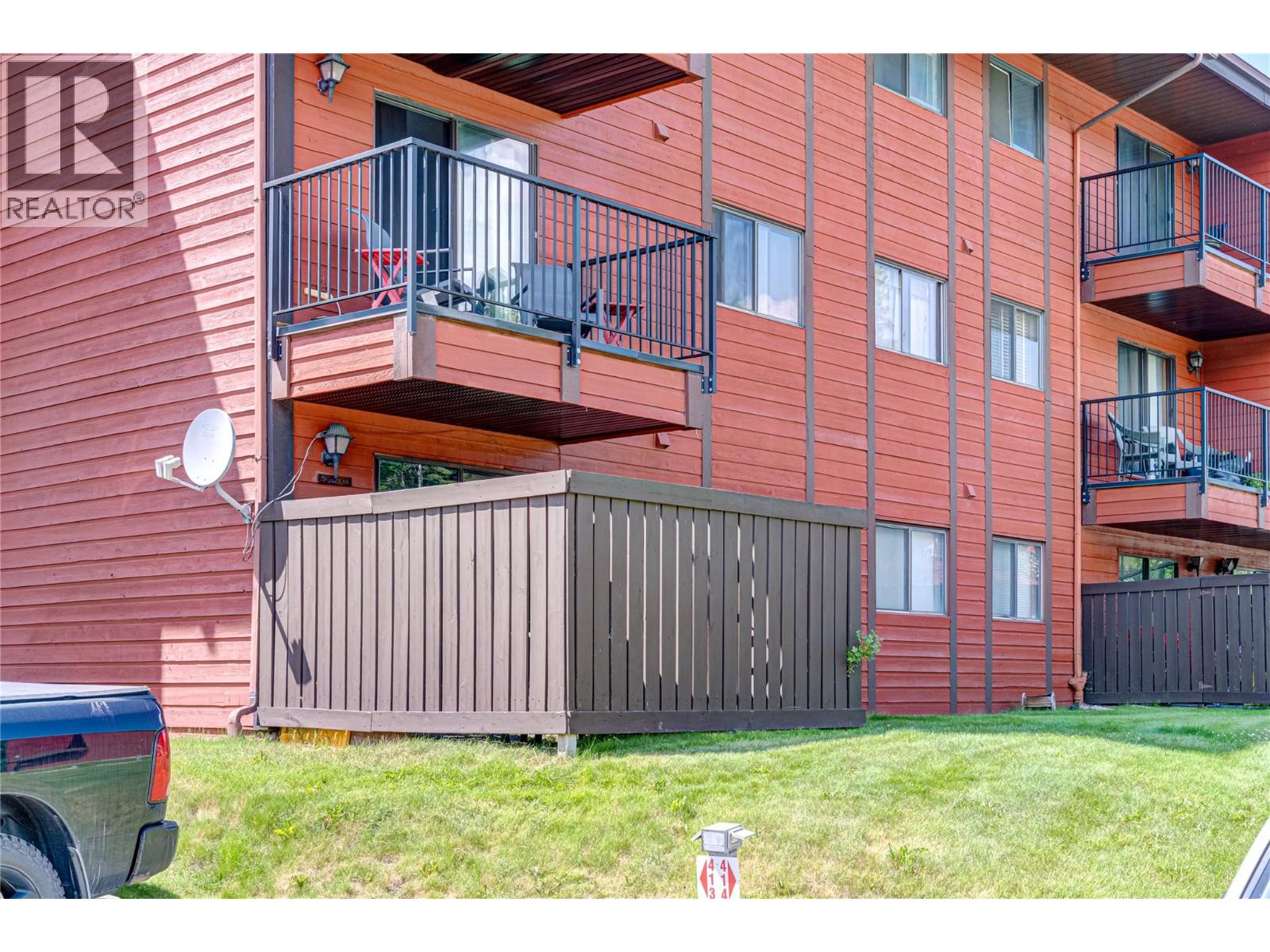 Photo 6 of 1286 Ponderosa Drive Unit 408, Sparwood BC