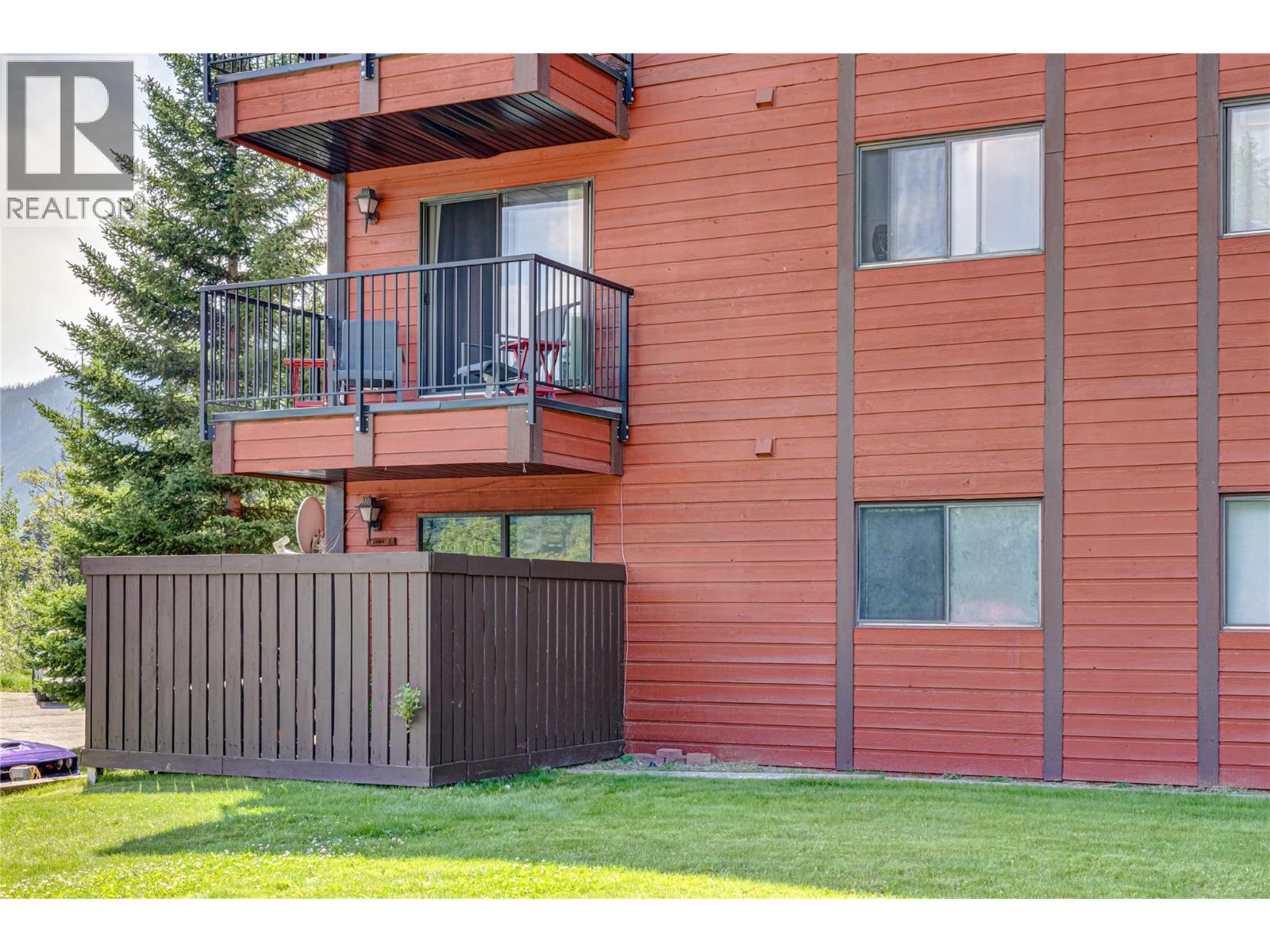 Photo 3 of 1286 Ponderosa Drive Unit 408, Sparwood BC