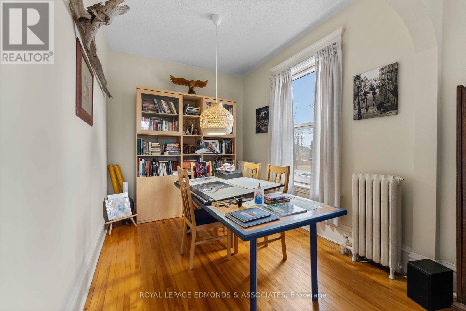 Photo 15 of 54 Isabella Street, Pembroke ON
