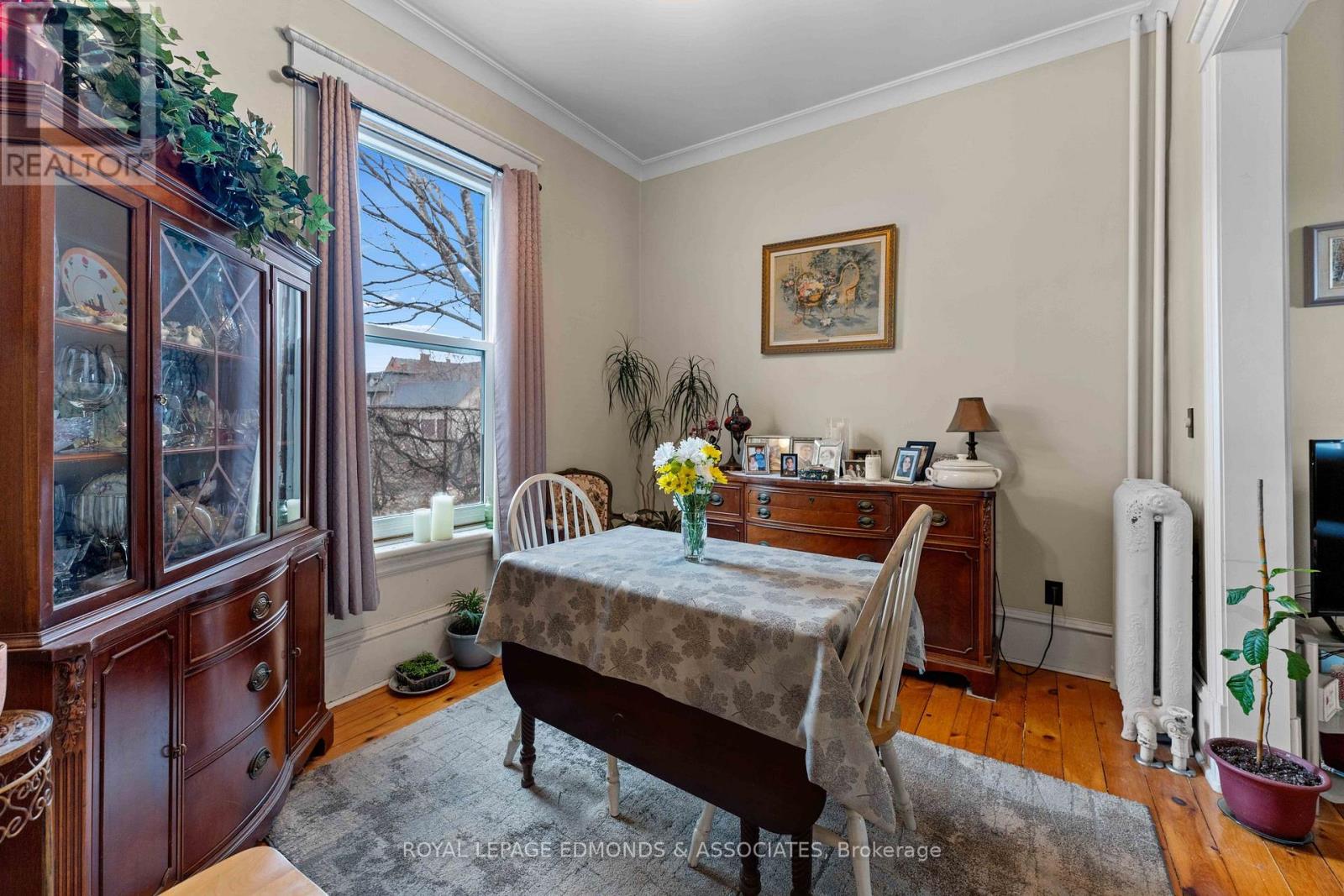 Photo 20 of 54 Isabella Street, Pembroke ON