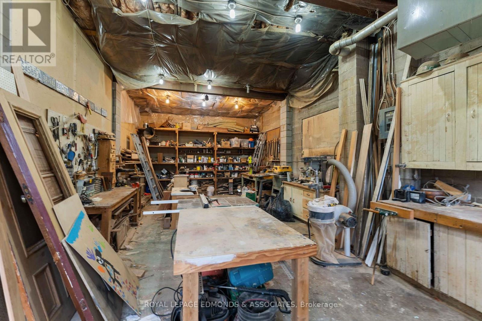 Photo 16 of 54 Isabella Street, Pembroke ON