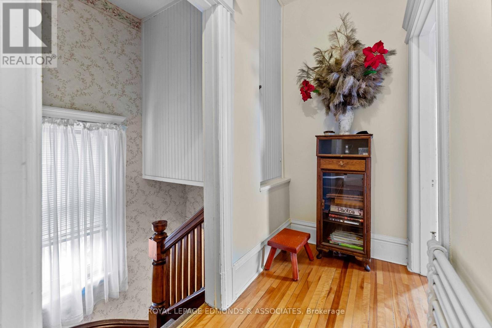 Photo 27 of 54 Isabella Street, Pembroke ON