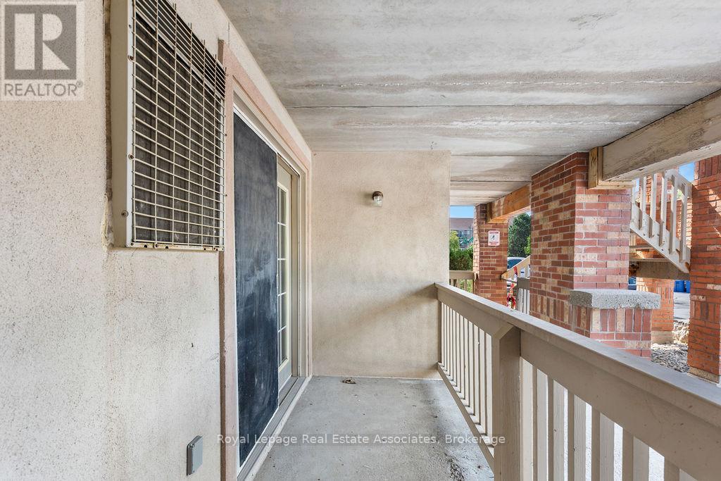 Photo 26 of 4013 Kilmer Avenue, Burlington ON
